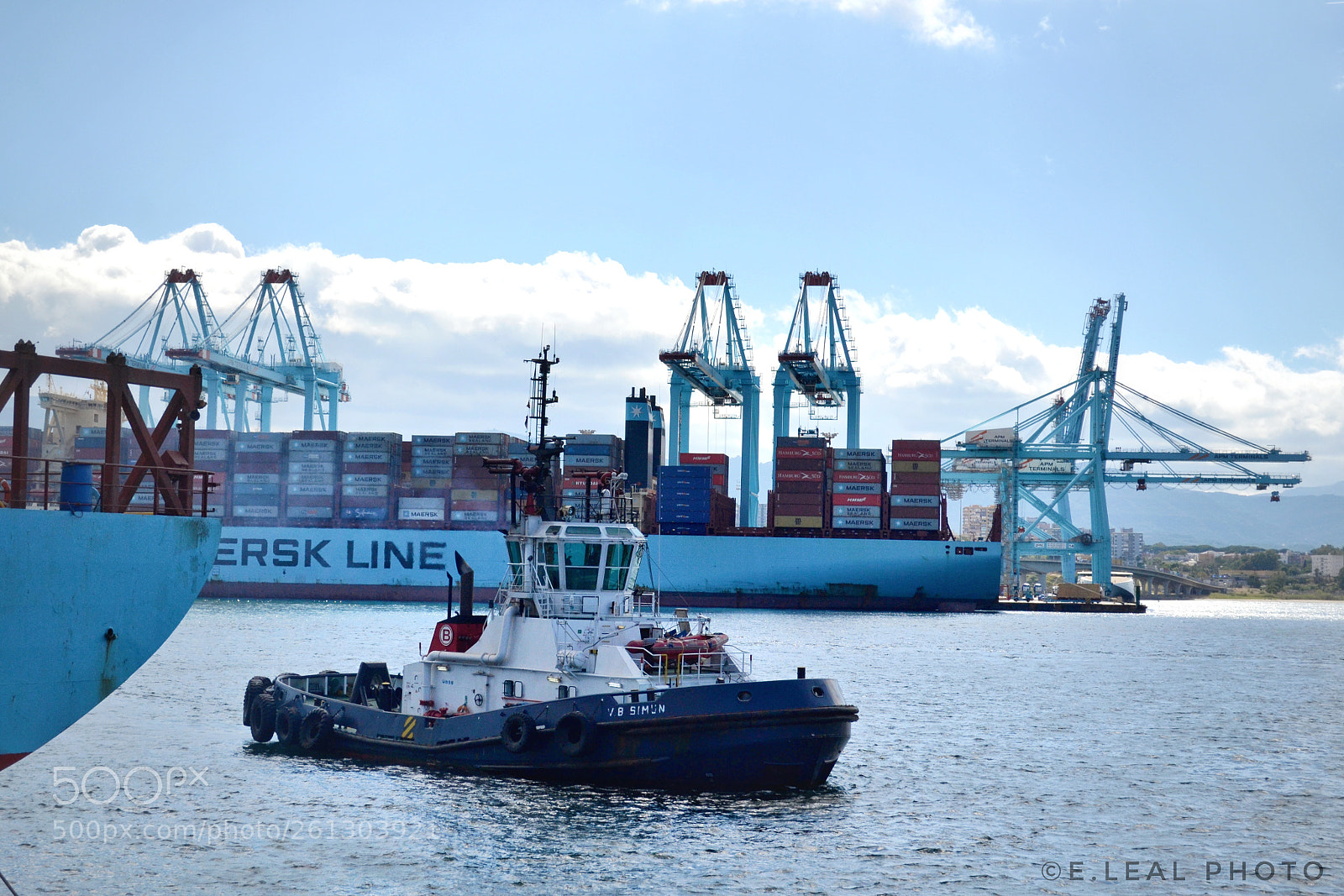 Nikon D3100 sample photo. Algeciras port.  spain photography
