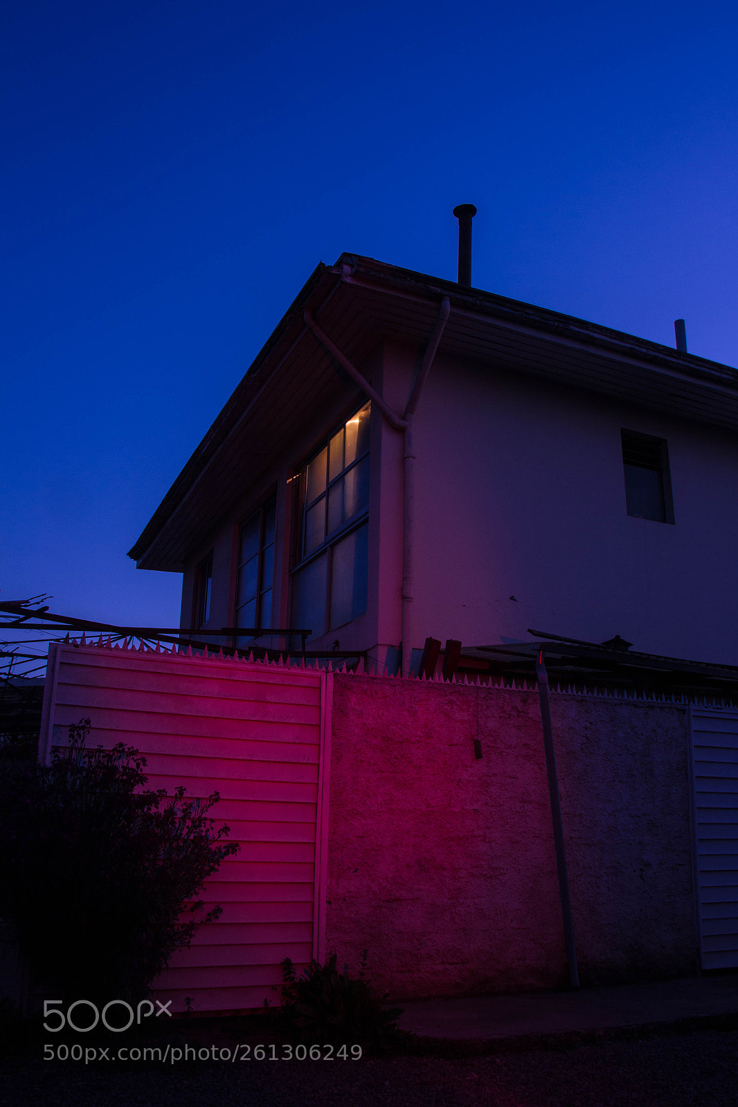 Canon EOS 700D (EOS Rebel T5i / EOS Kiss X7i) sample photo. House of color photography