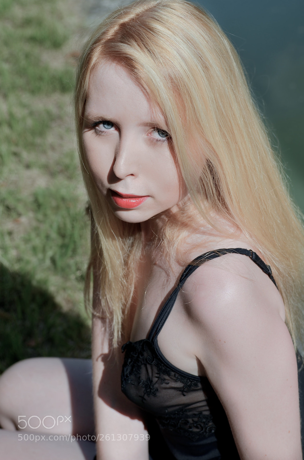 Nikon D5100 sample photo. () photography