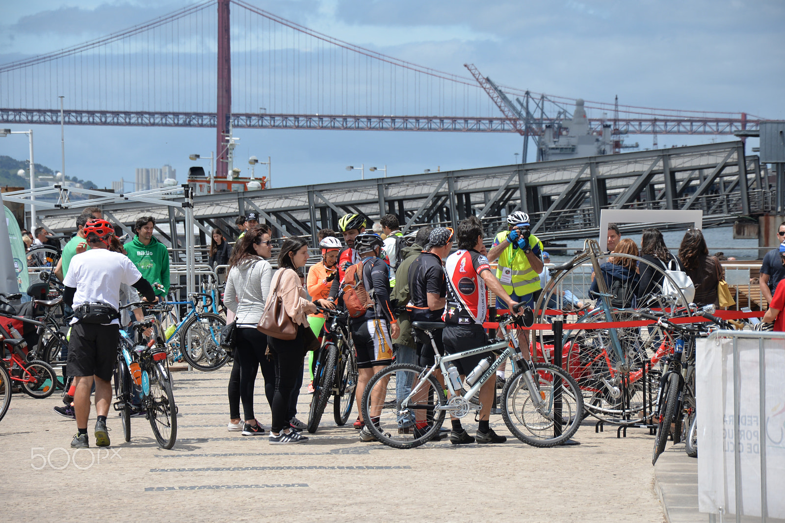 Nikon D610 sample photo. Cycling day photography