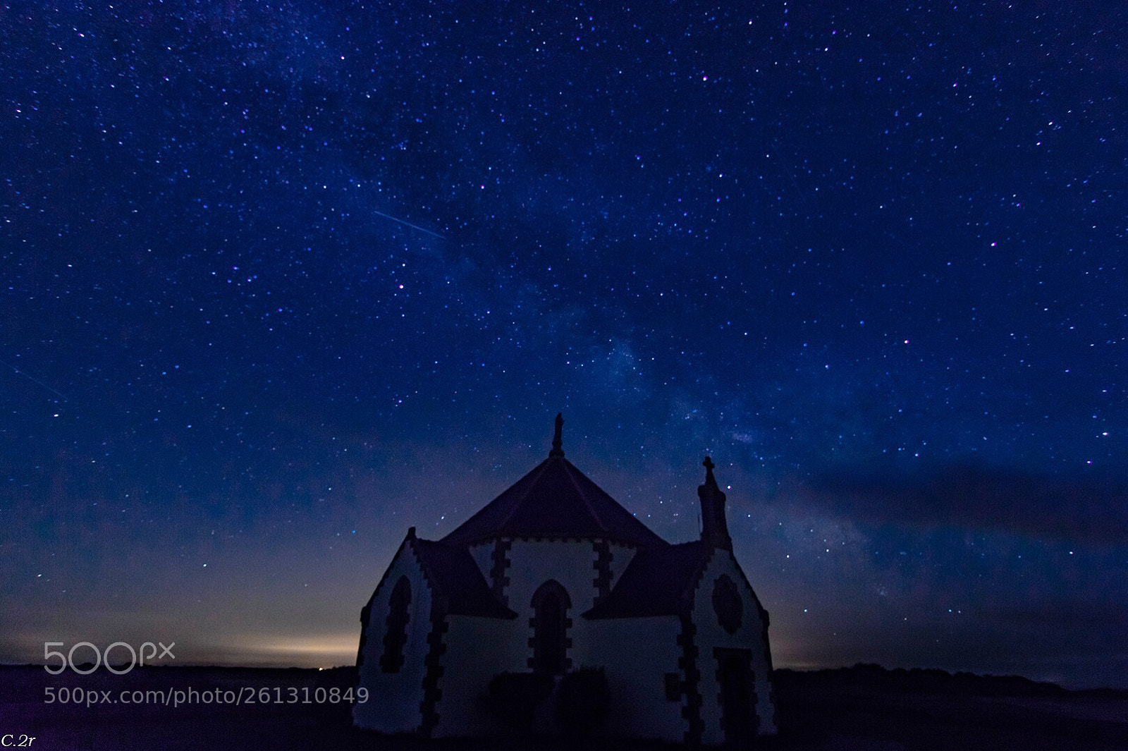 Canon EOS 750D (EOS Rebel T6i / EOS Kiss X8i) sample photo. Little church under the photography