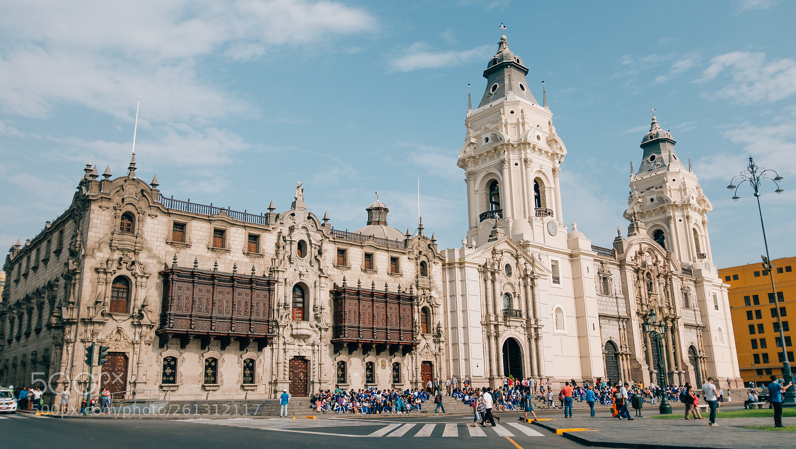 Fujifilm X100T sample photo. Plaza de armas photography