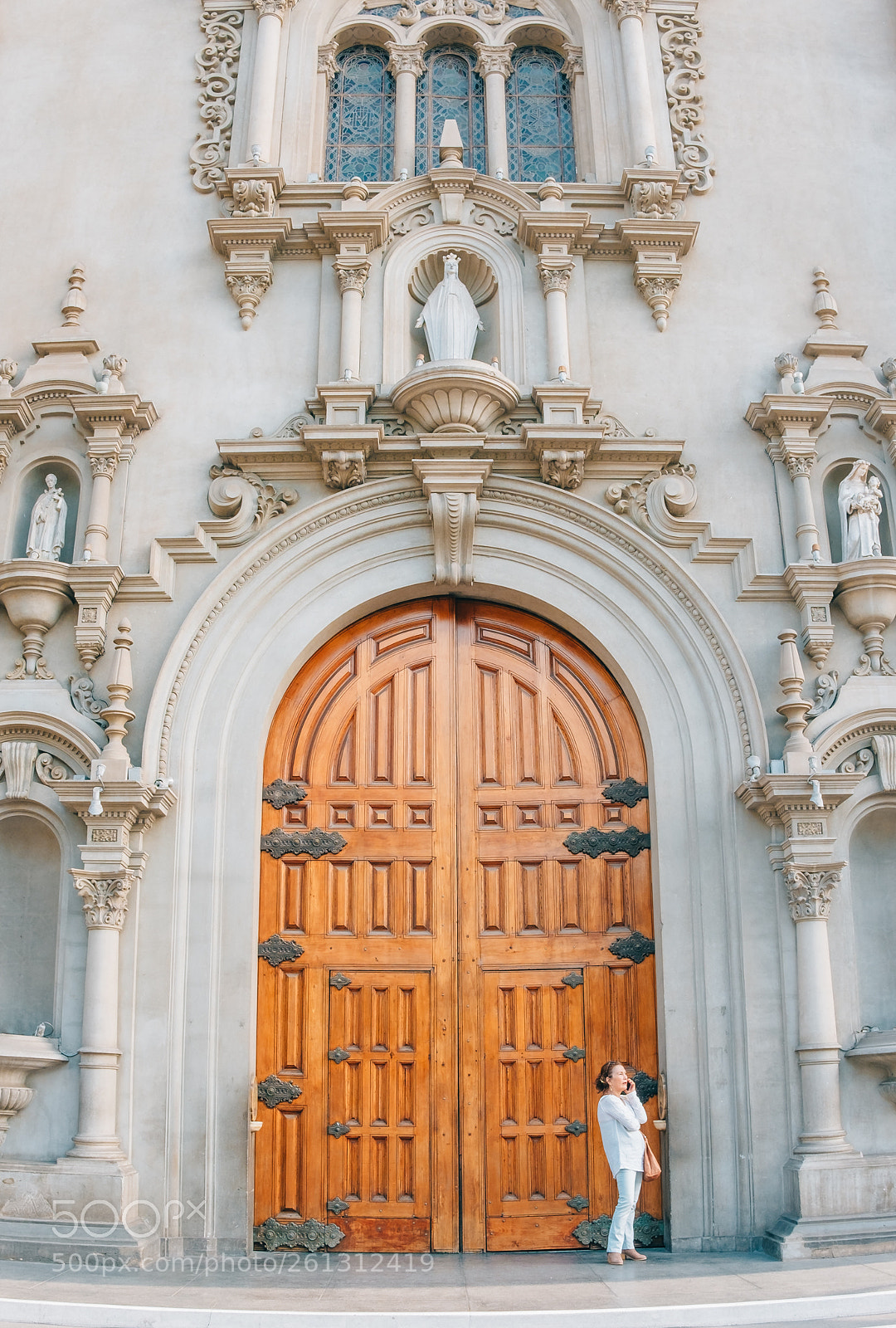 Fujifilm X100T sample photo. Beautiful door photography