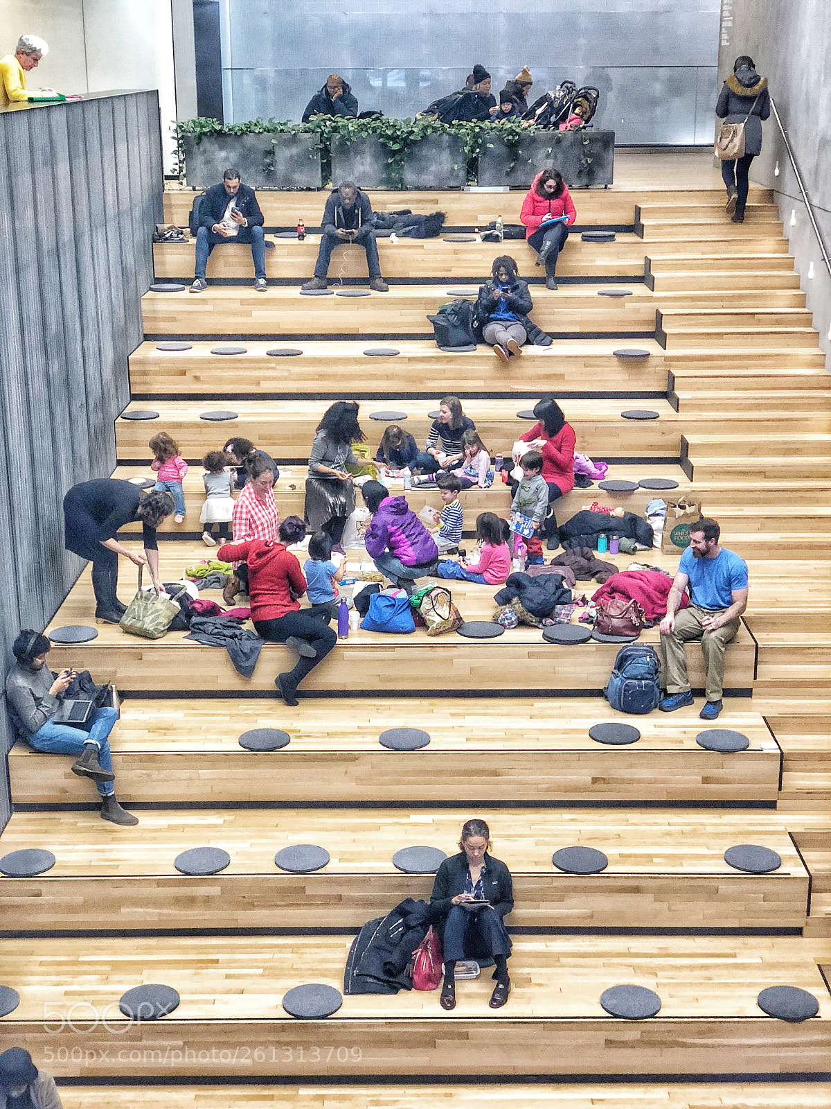 Apple iPhone X sample photo. At the public library photography