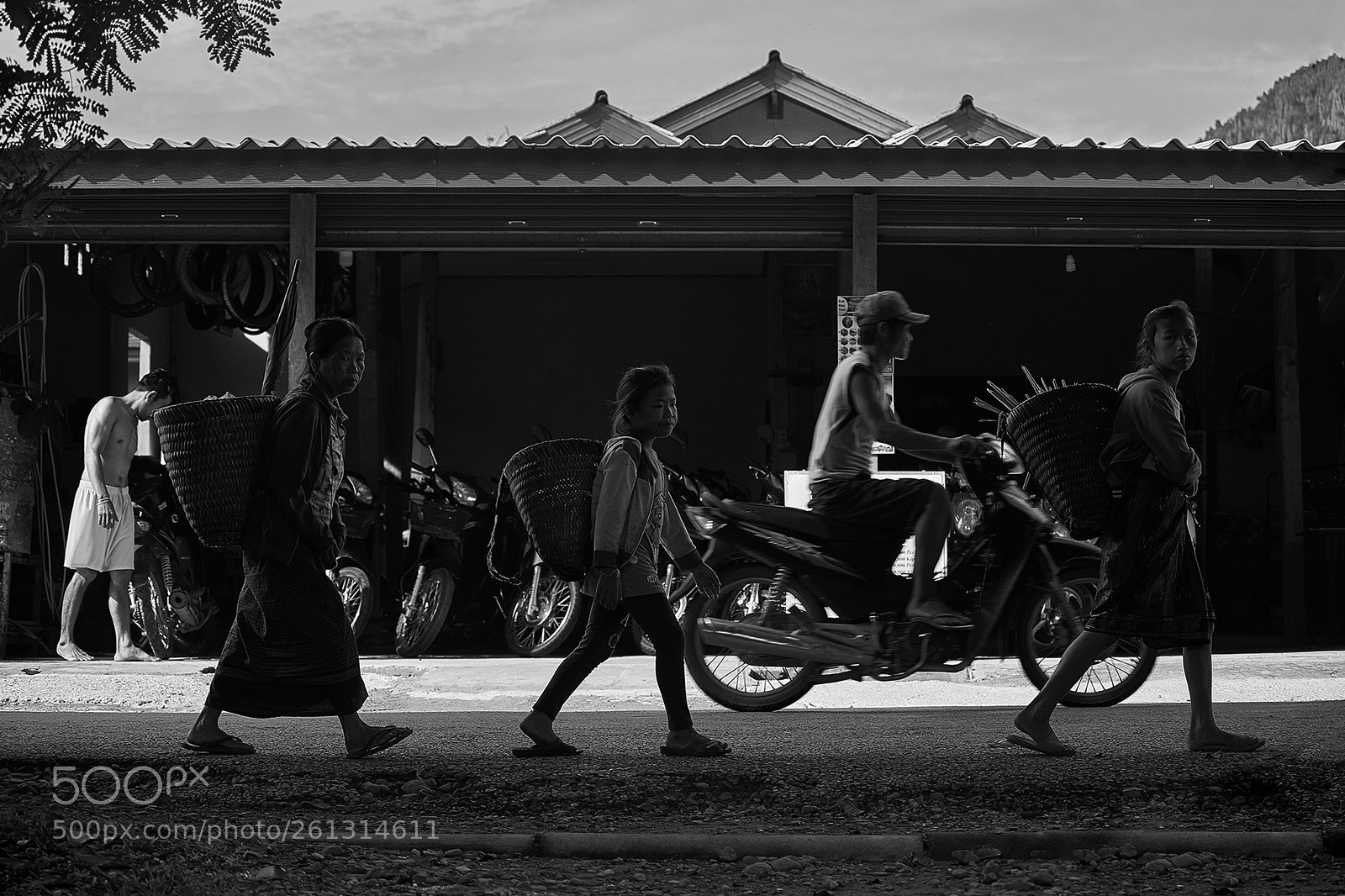 Nikon D750 sample photo. Vangvien life. photography