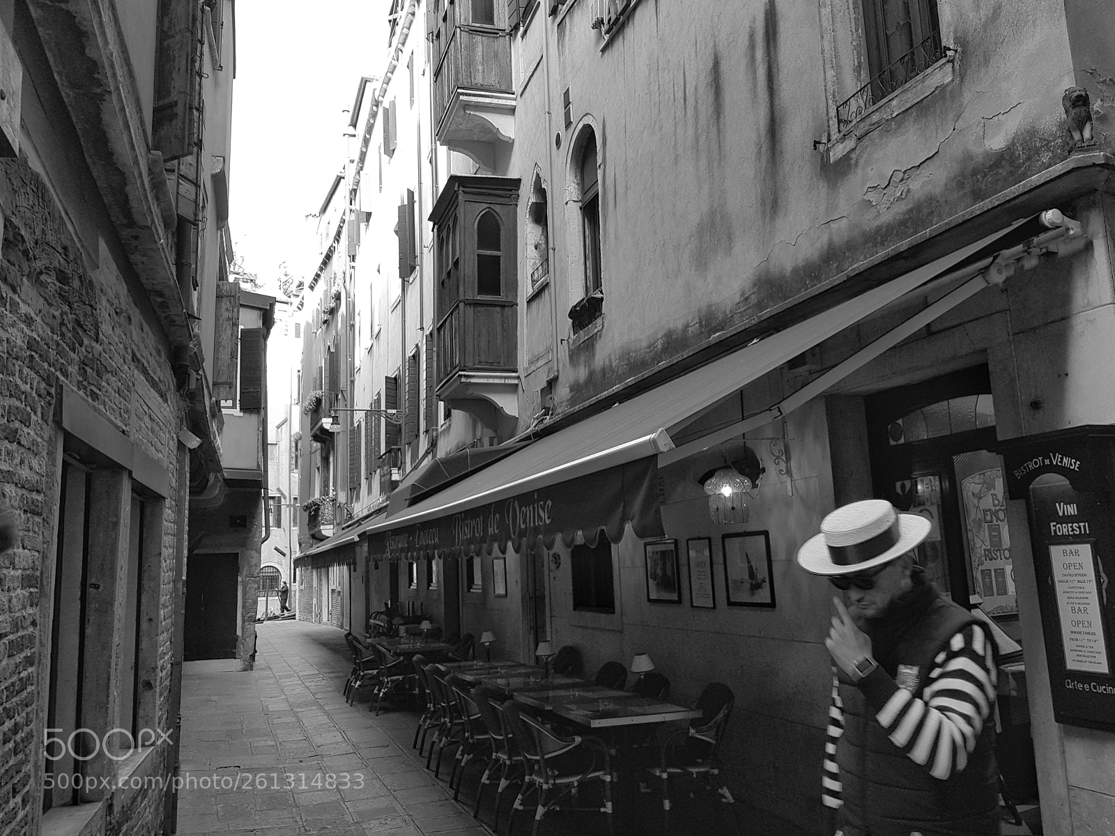 Samsung Galaxy S8+ sample photo. Bnwphotography bnw blackandwhite venezia photography