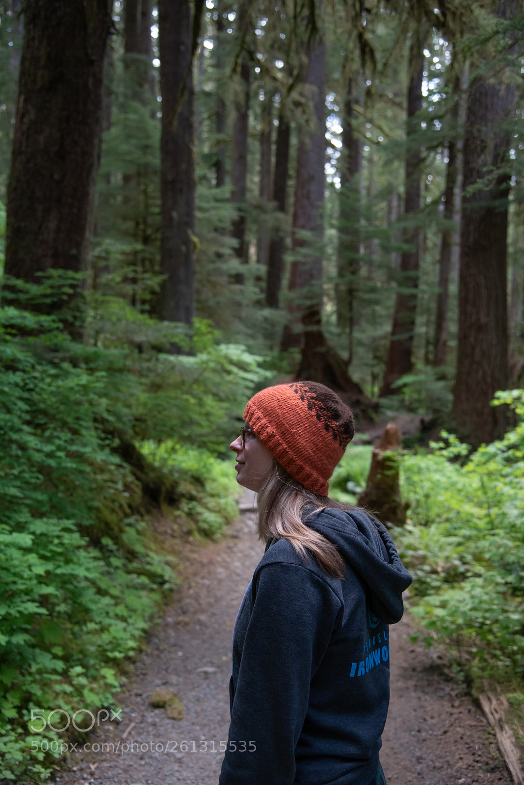 Nikon D750 sample photo. Orange hat photography