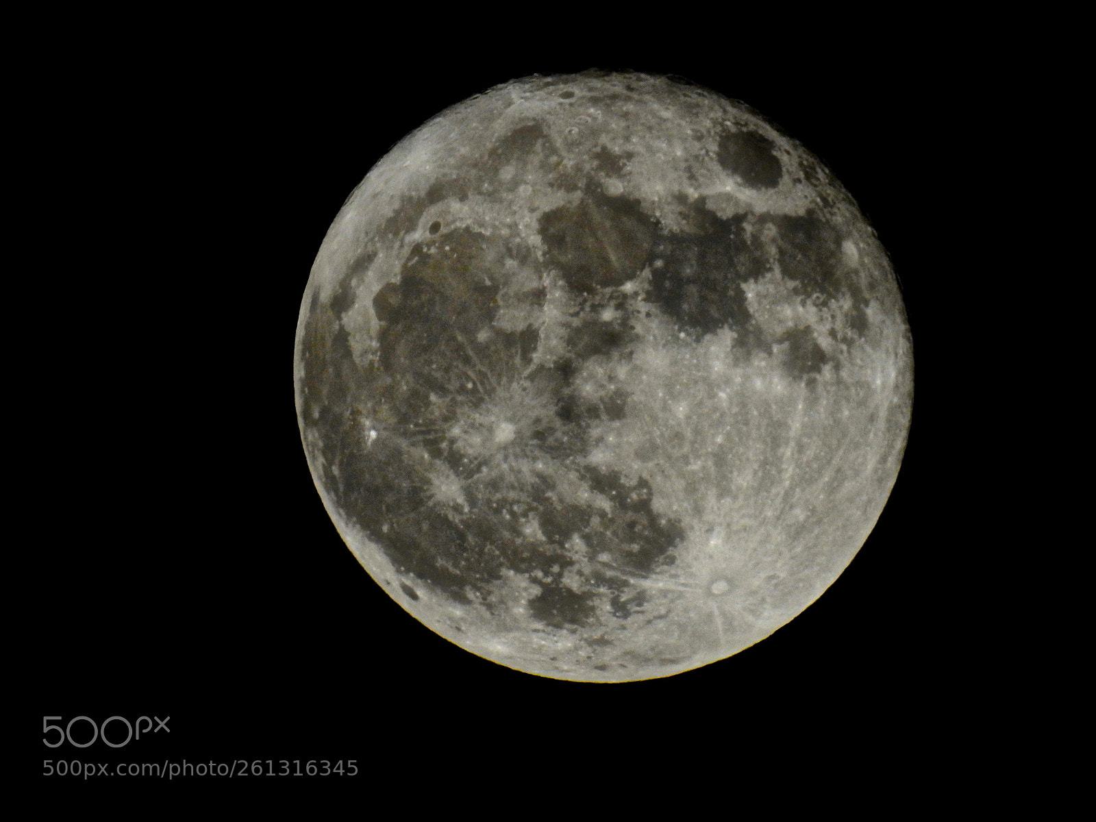 Nikon Coolpix P900 sample photo. Full moon photography