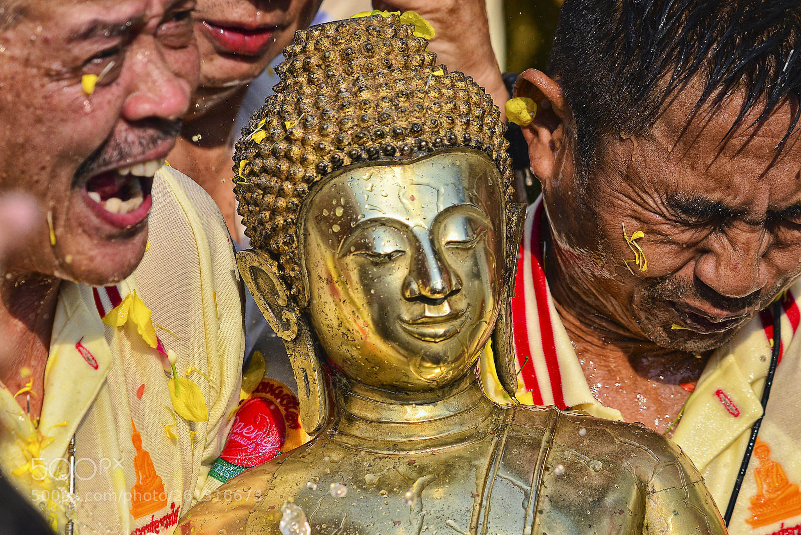 Nikon D800 sample photo. Luang pho phra sai photography