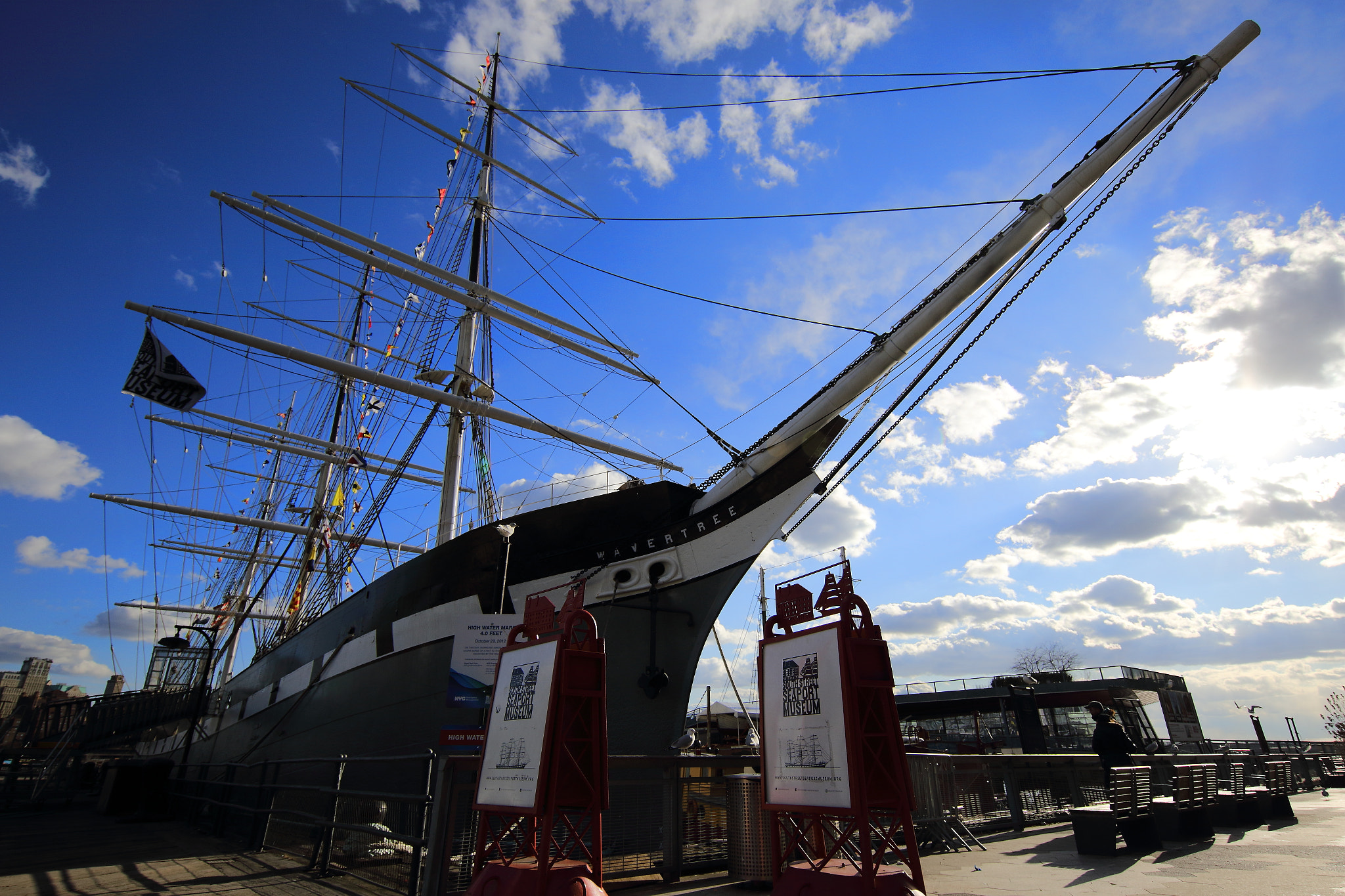 Canon EF 11-24mm F4L USM sample photo. Southstreetseaport photography