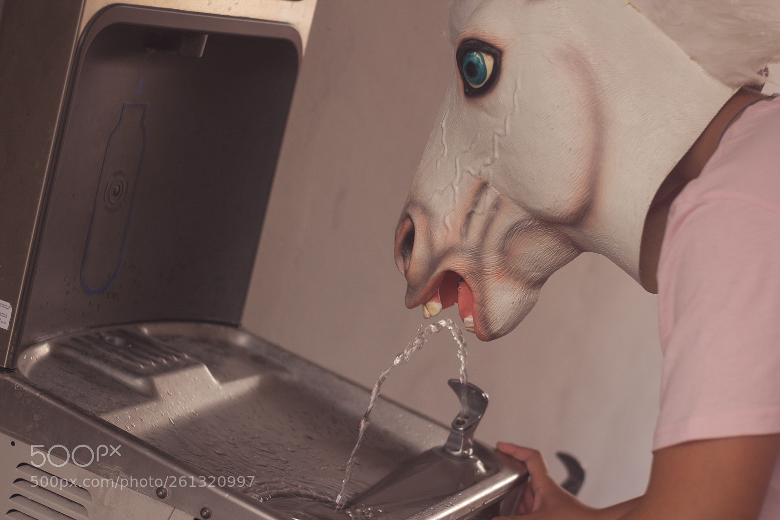 Canon EOS 1200D (EOS Rebel T5 / EOS Kiss X70 / EOS Hi) sample photo. Unicorn funny plastic mask photography
