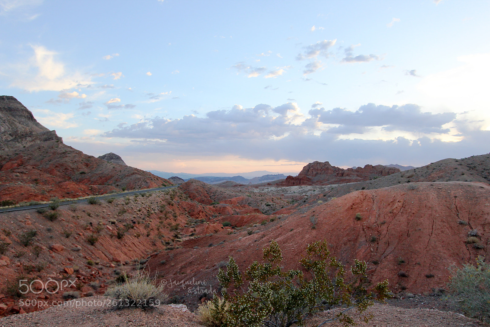 Canon EOS 600D (Rebel EOS T3i / EOS Kiss X5) sample photo. Nearthevalleyoffire photography