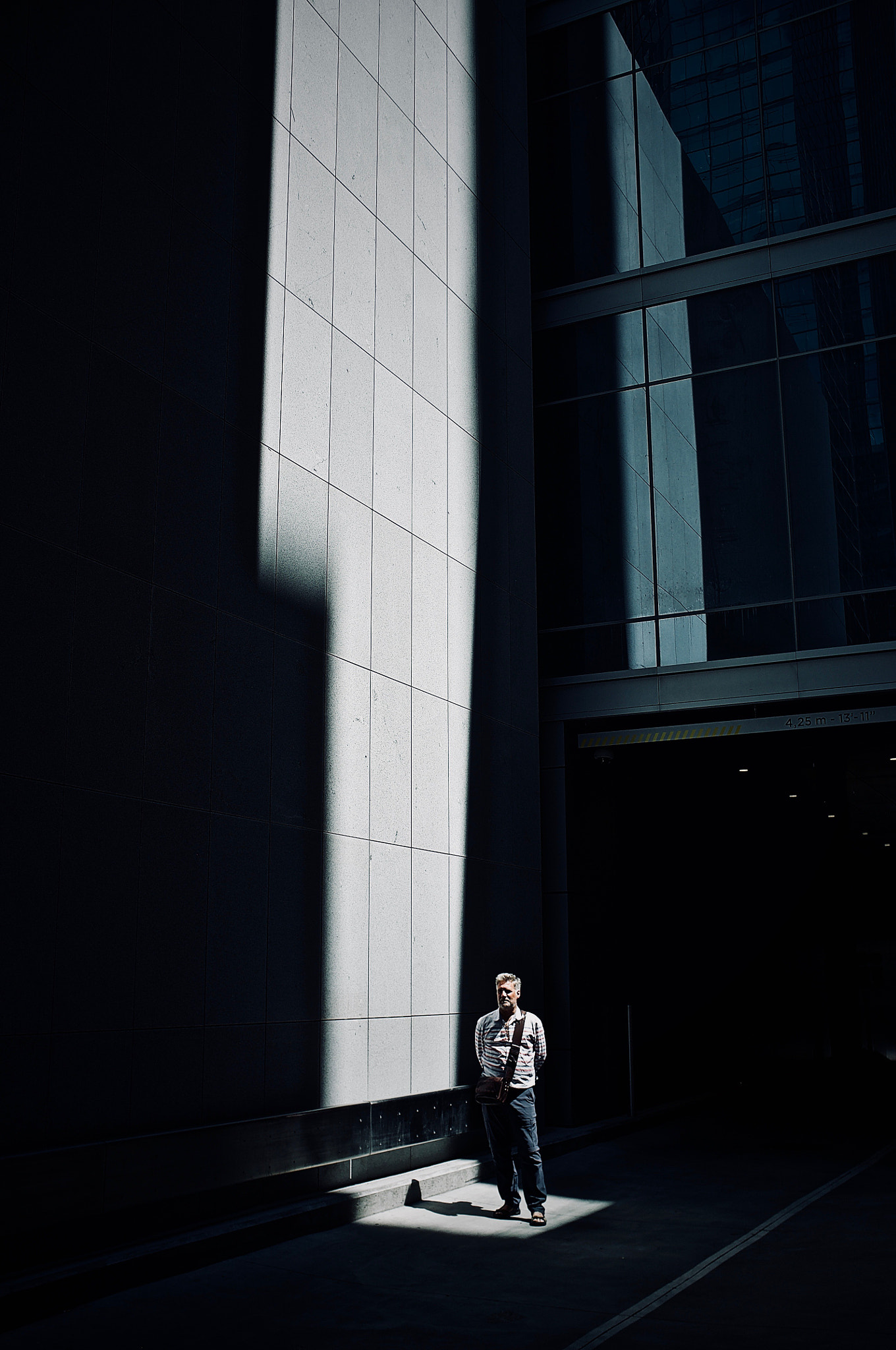 Fujifilm FinePix X100 sample photo. Ray of light. photography
