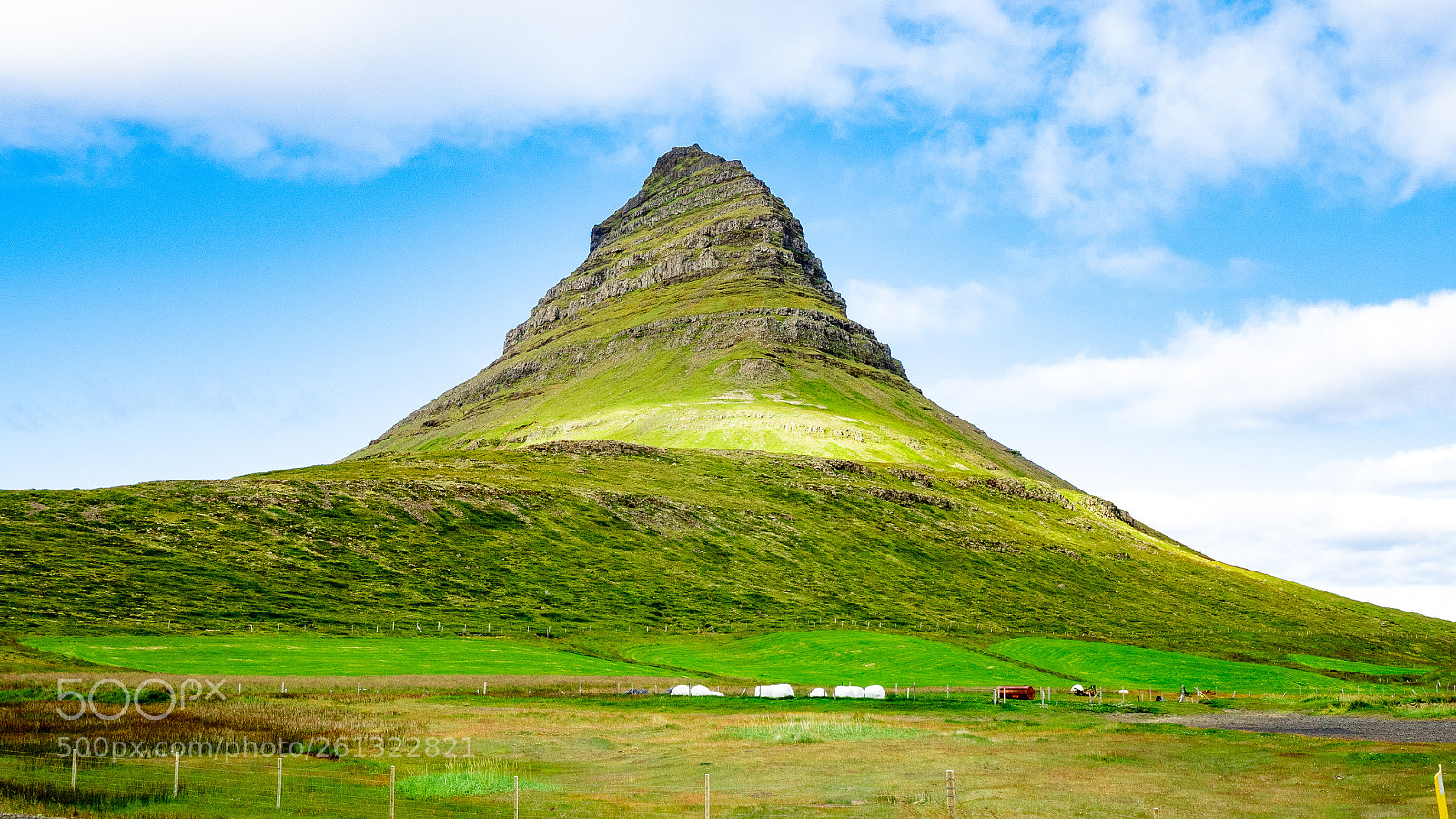 Olympus OM-D E-M5 II sample photo. Kirkjufell mountain (church mountain) photography