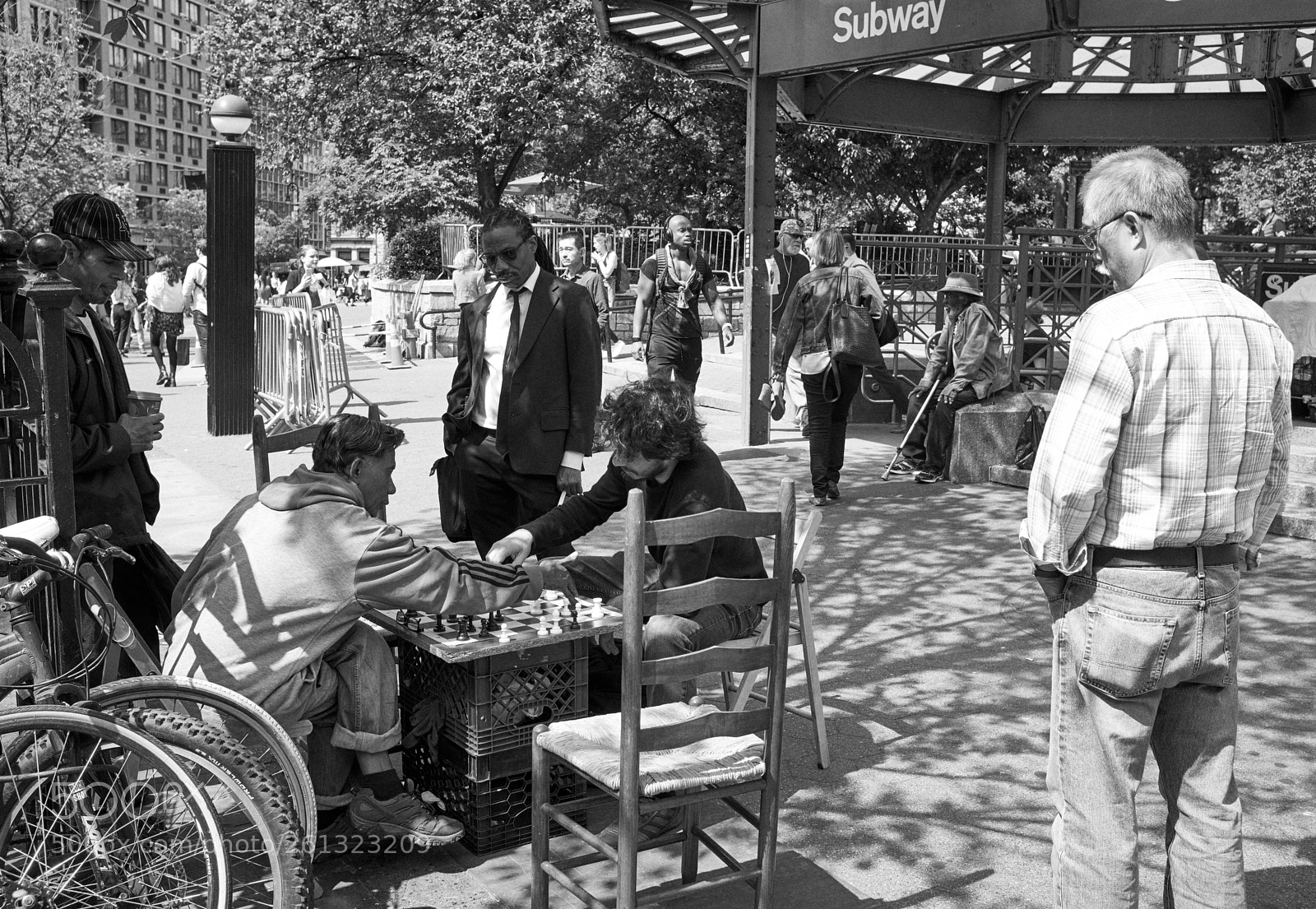 Fujifilm X100F sample photo. Street chess photography