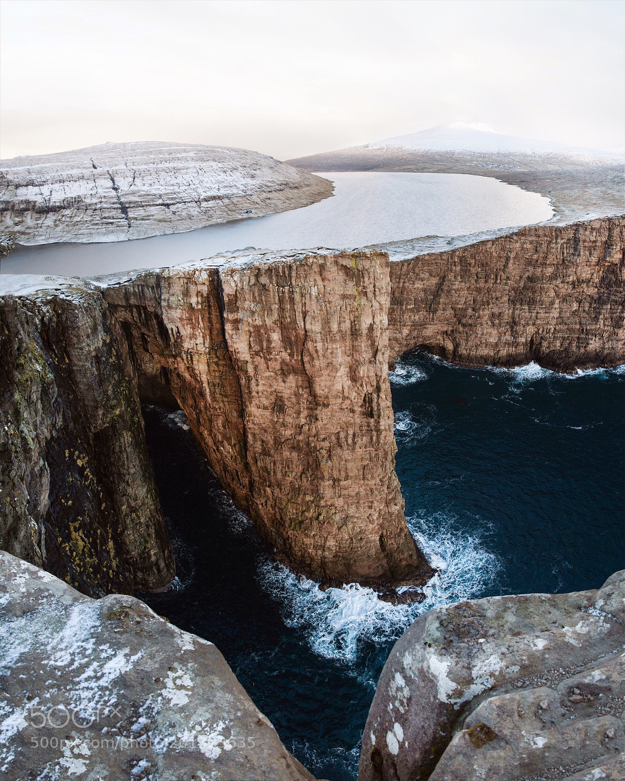 Nikon D4 sample photo. S rv gsvatn. faroe photography