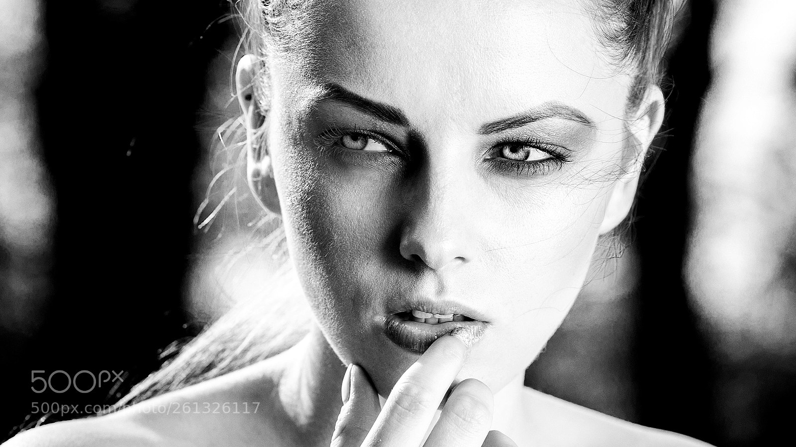 Sony a7R III sample photo. In doubt photography