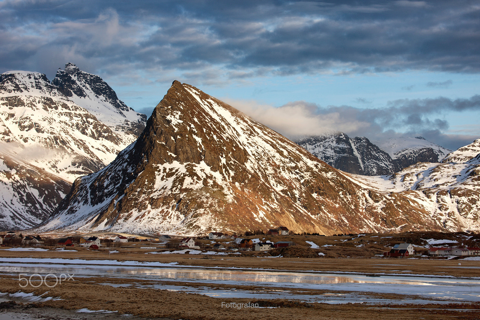 Canon EOS-1Ds Mark III sample photo. Lofoten from winter to spring photography