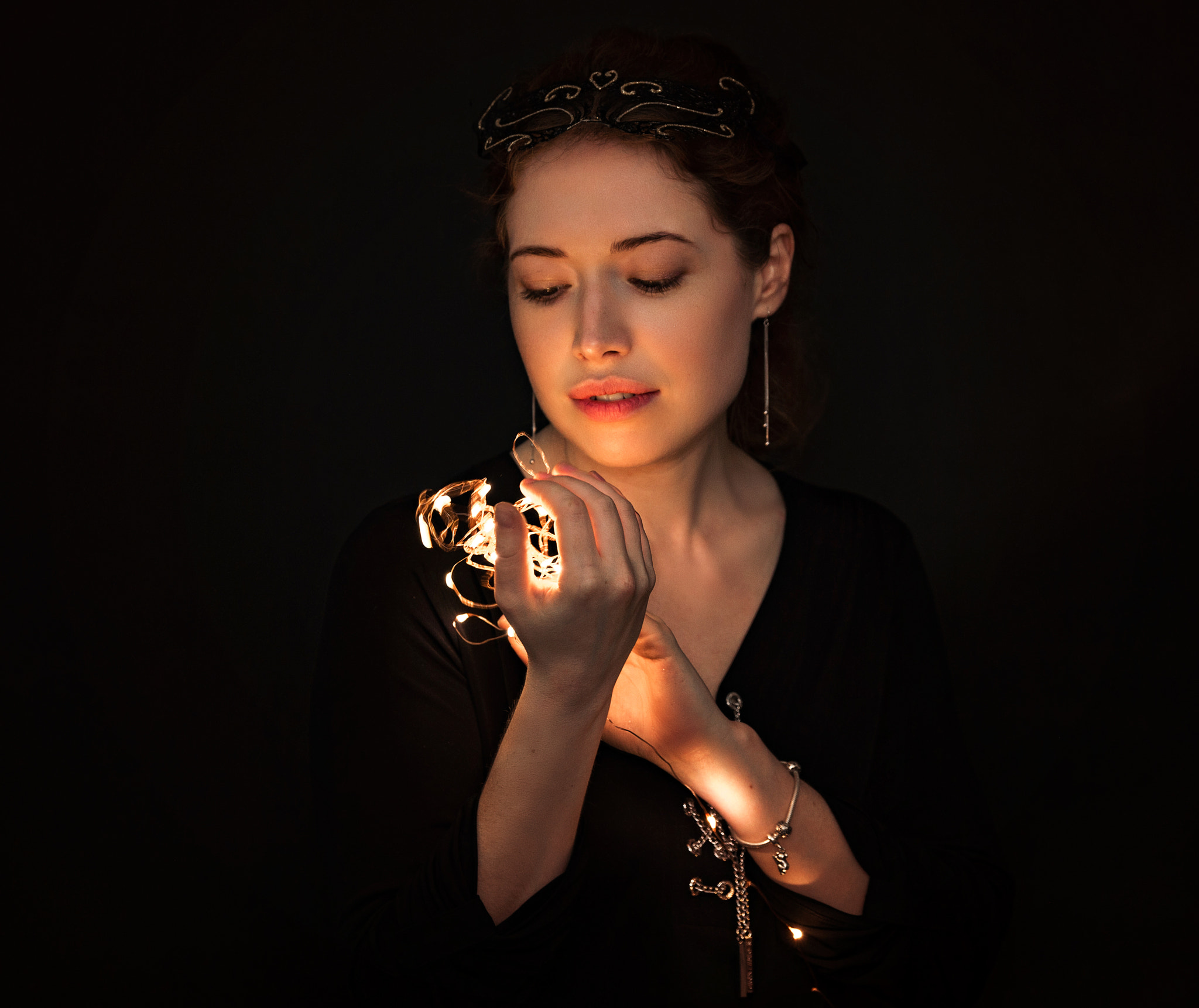 Nikon D4S sample photo. Light in the dark photography