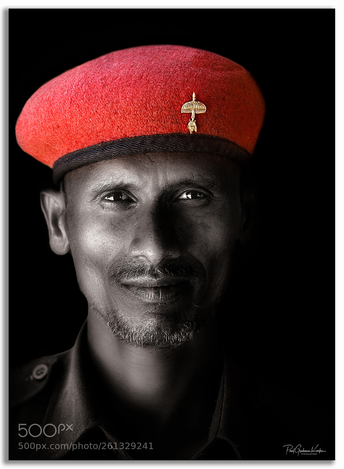 Canon EOS-1Ds Mark II sample photo. Red beret .... photography