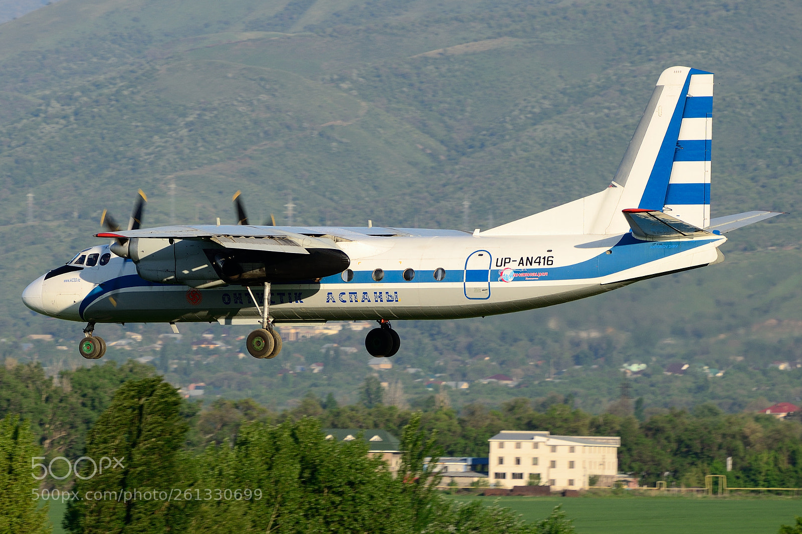 Nikon D5100 sample photo. Photo collection of aircraft photography