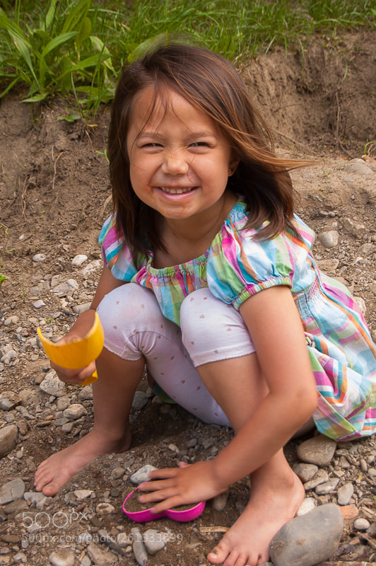 Nikon D70 sample photo. Smile photography