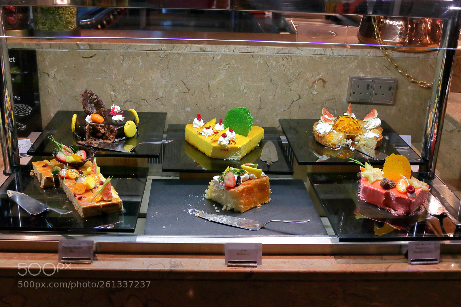 Canon EOS 80D sample photo. Rotana city center, doha photography