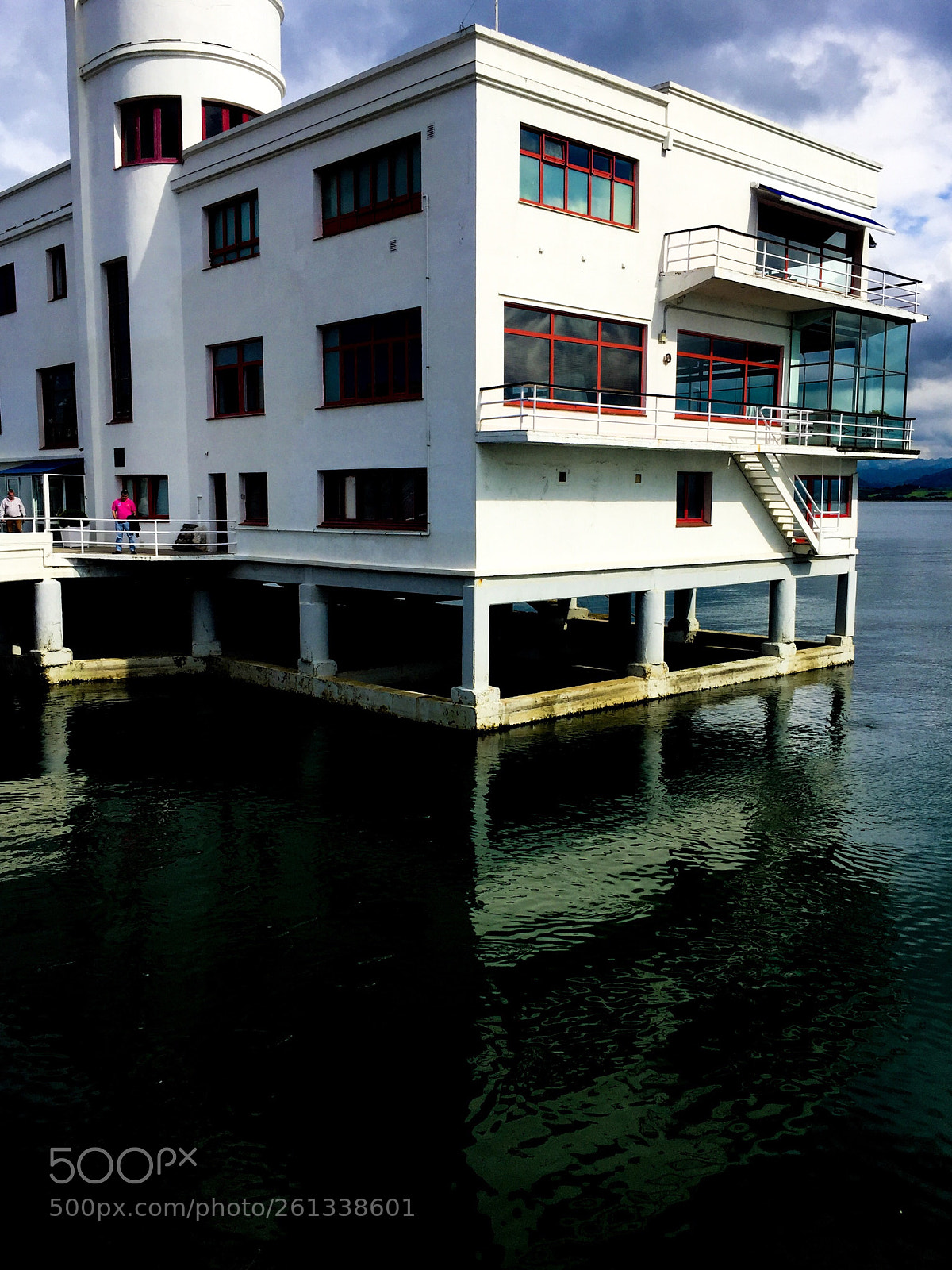 Apple iPhone 6 sample photo. Building photography