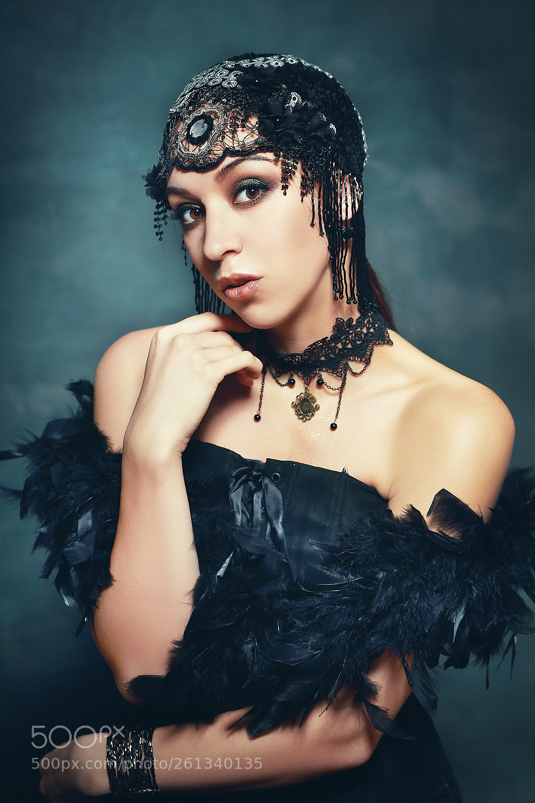 Canon EOS 6D sample photo. Woman from roaring 20s photography