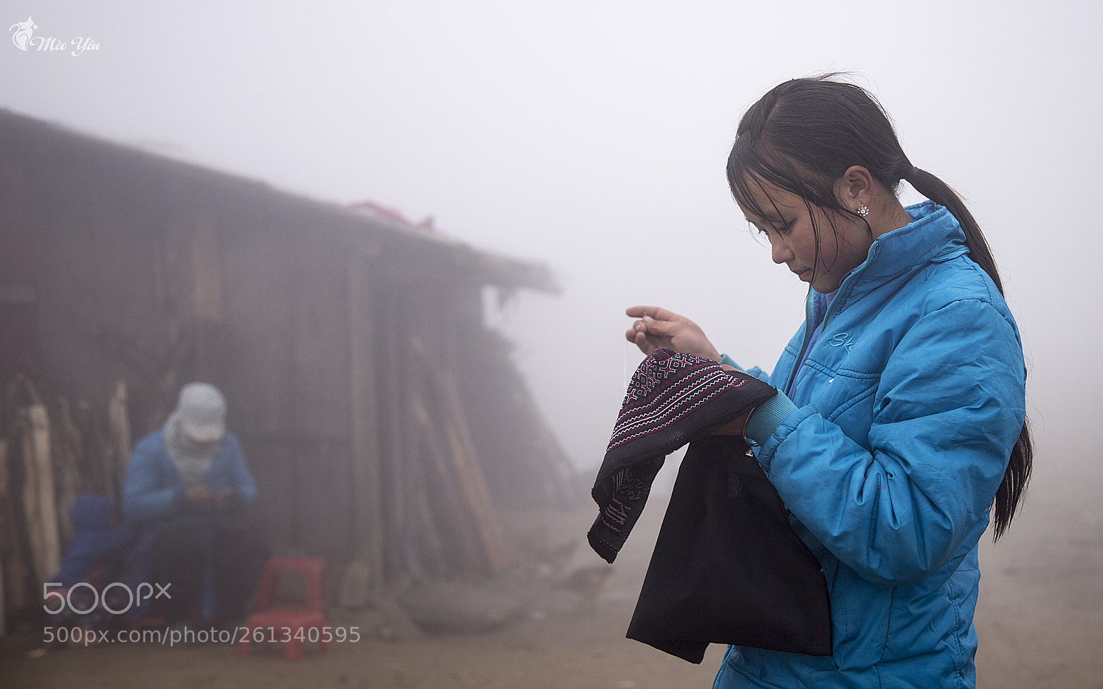 Canon EOS 6D sample photo. Girl embroidered in fog photography