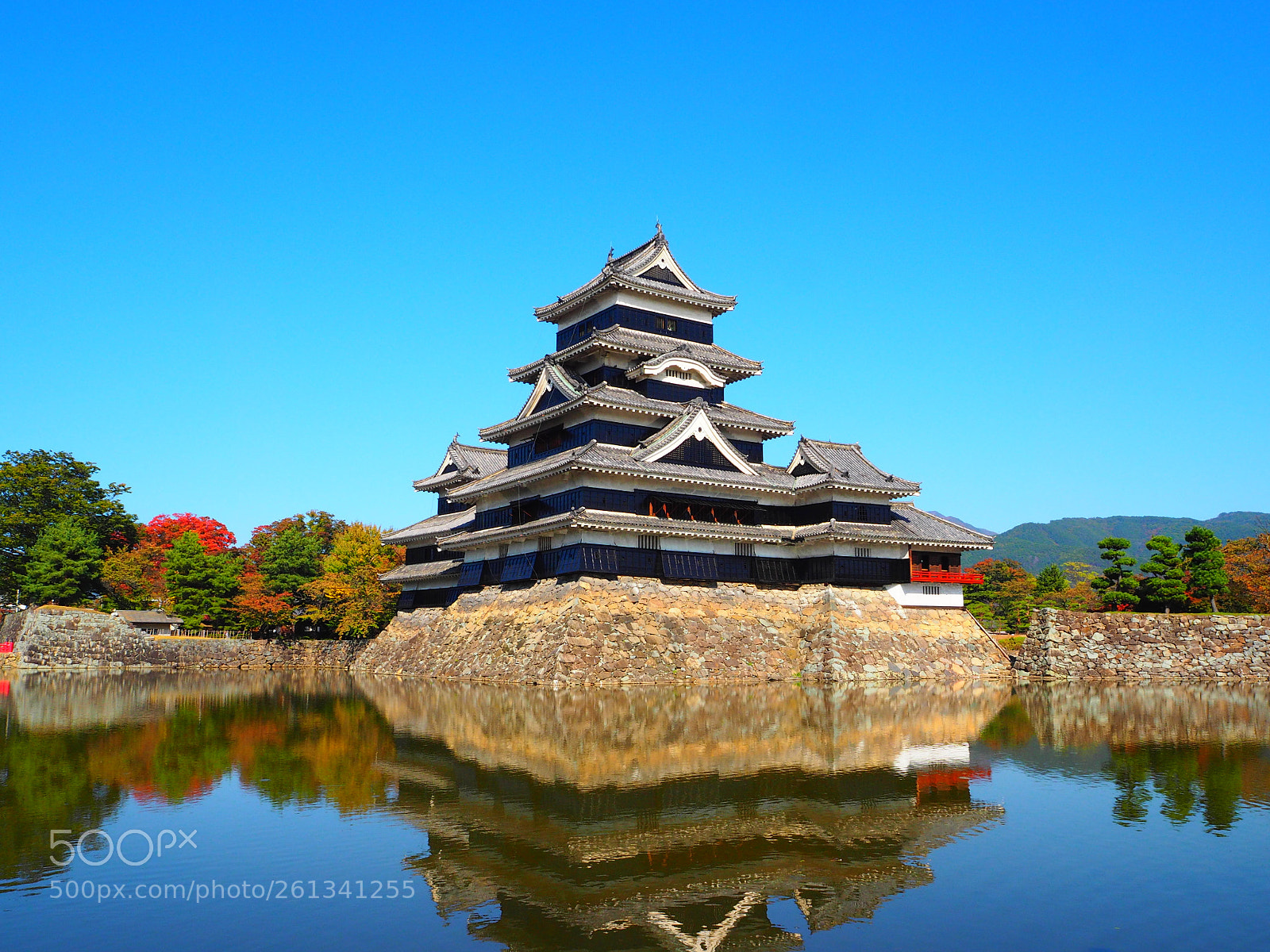 Olympus OM-D E-M10 sample photo. Matsumoto castle photography