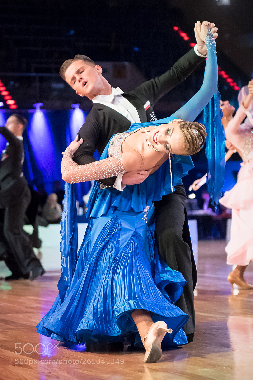 Nikon D5 sample photo. Dancers dancing standard dance photography
