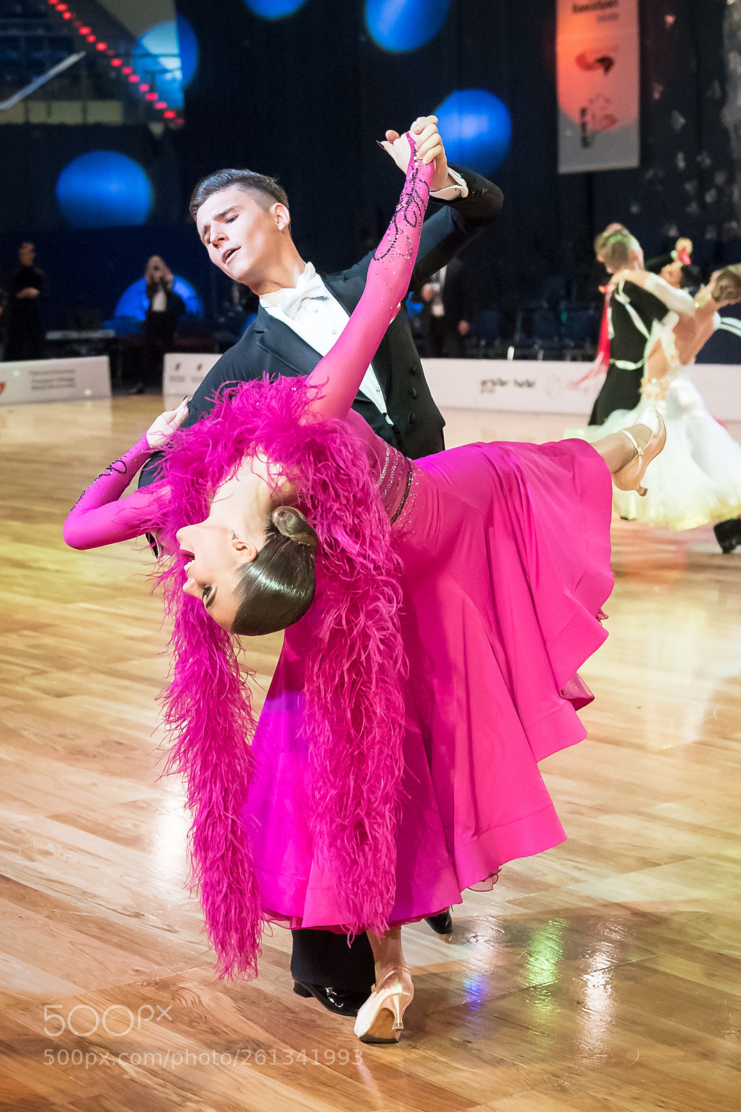 Nikon D5 sample photo. Dancers dancing standard dance photography