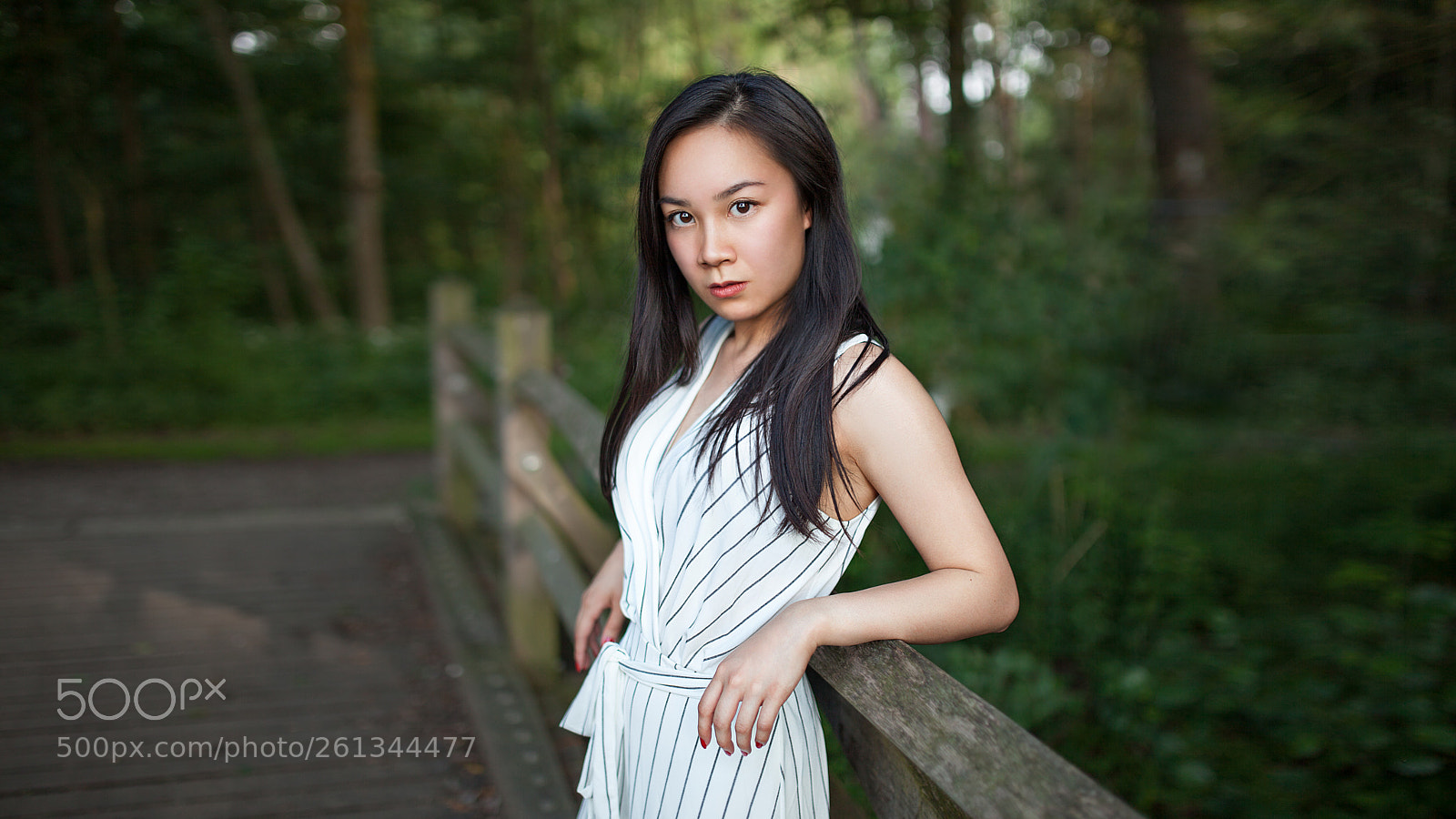 Canon EOS 5D Mark II sample photo. Girl photography