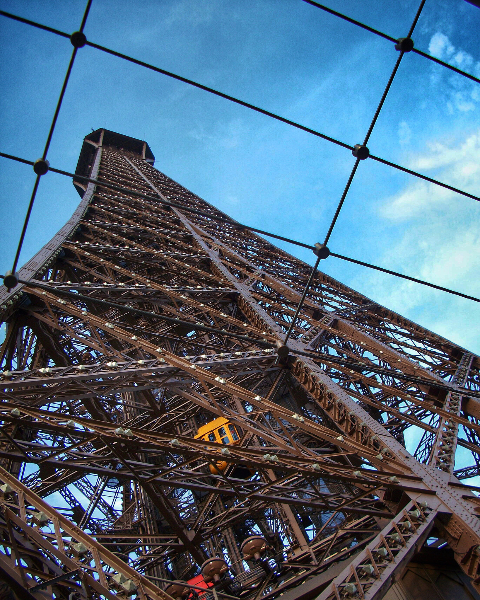 Kodak EASYSHARE M340 DIGITAL CAMERA sample photo. Eiffel tower photography