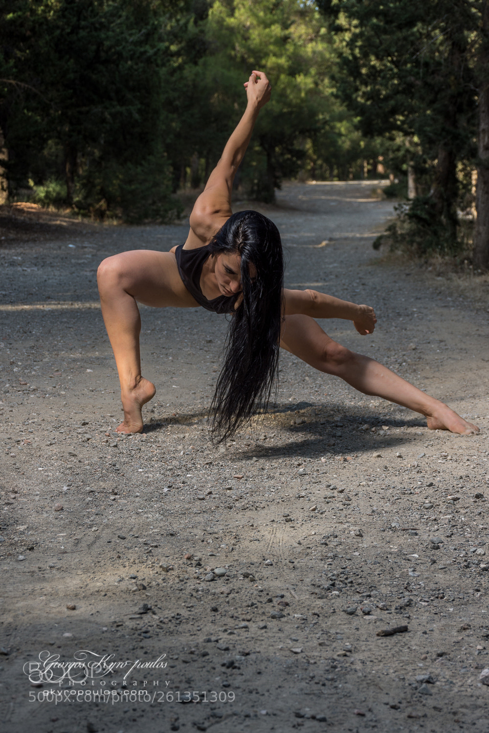 Nikon D7200 sample photo. Xanthi dancing on the photography