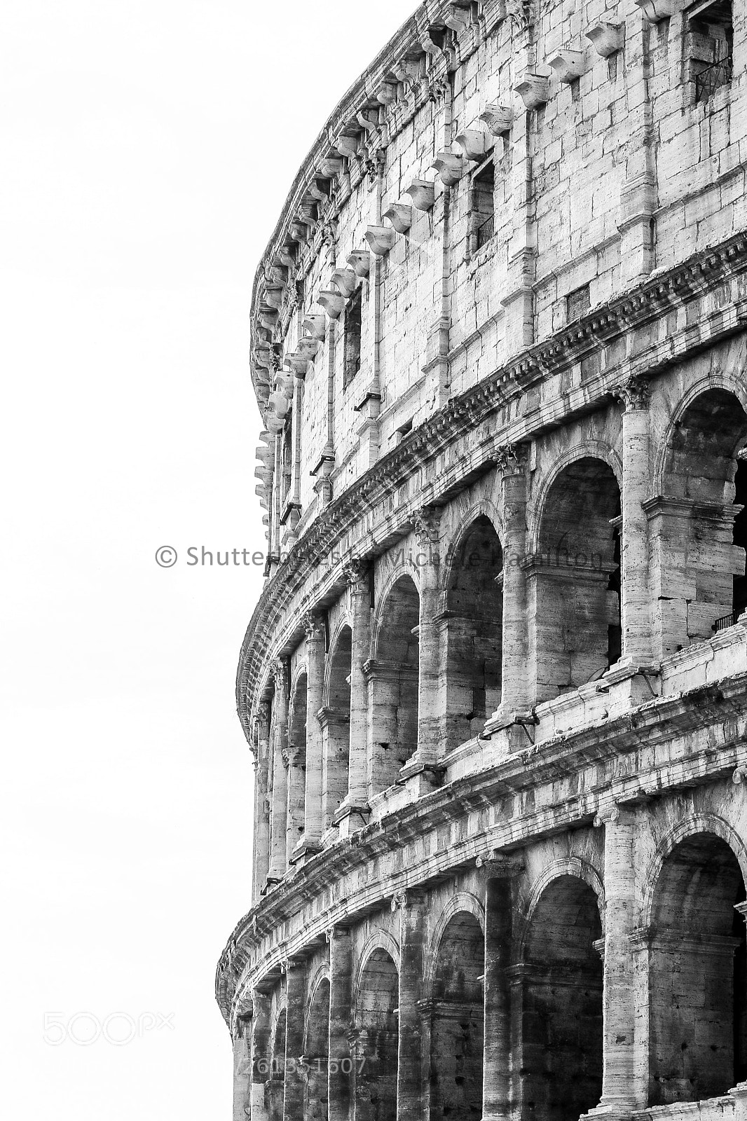 Canon EOS 7D Mark II sample photo. A black and white photography