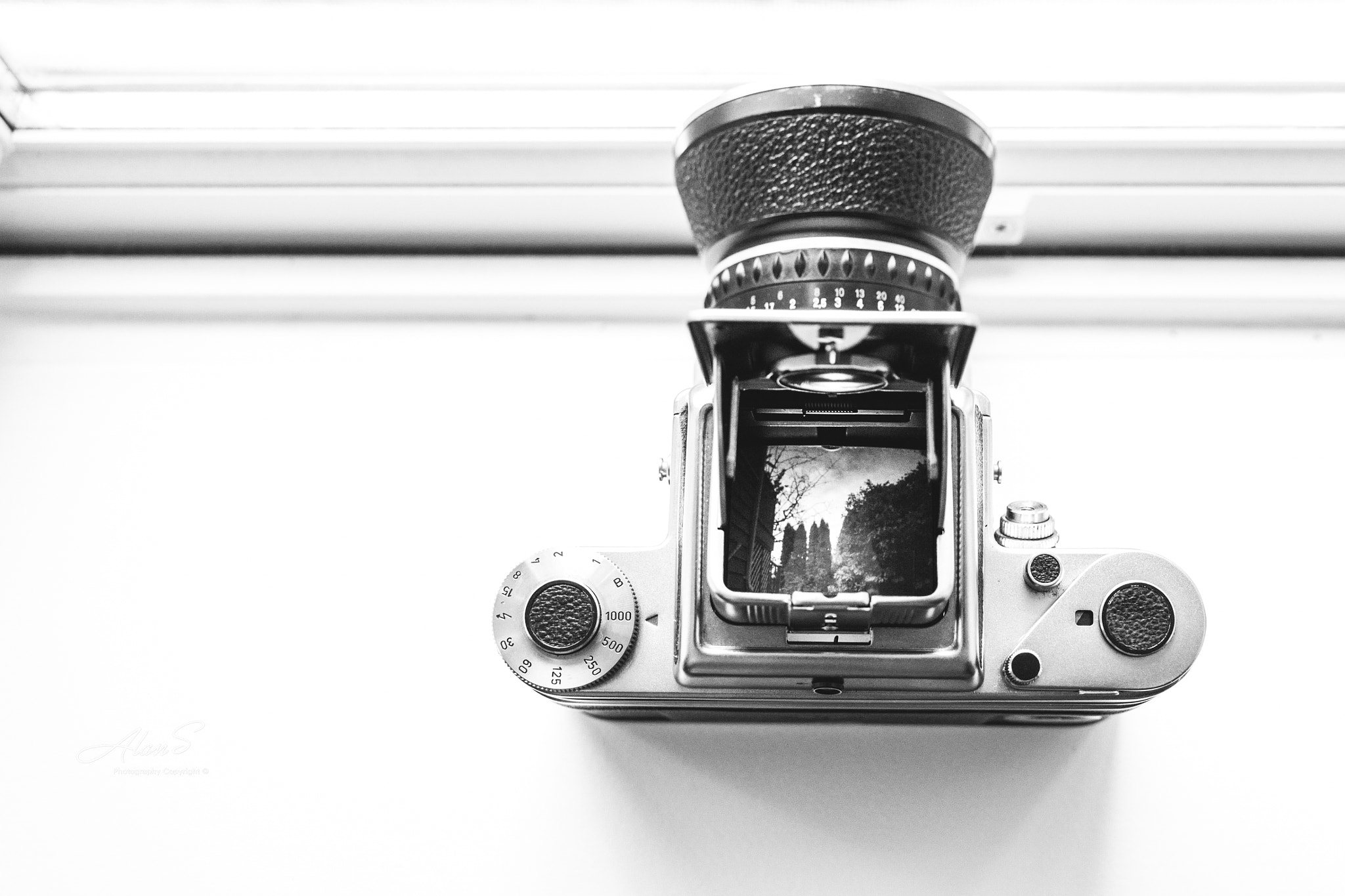 Leica SL (Typ 601) sample photo. Outside photography