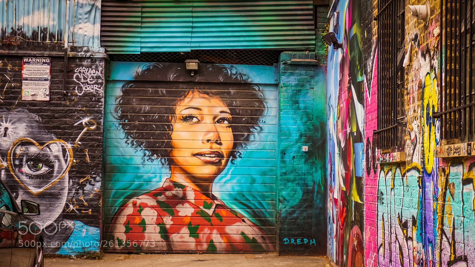 Sony a6000 sample photo. Shoreditch wall art photography