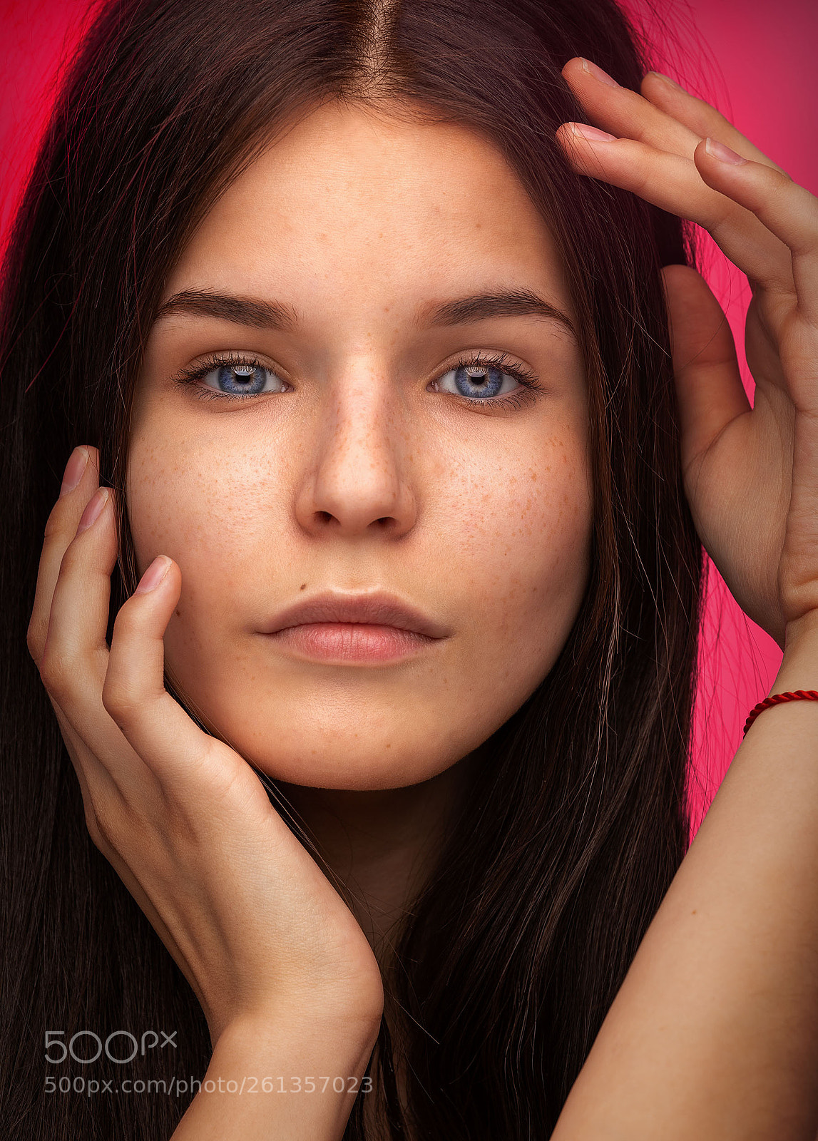 Canon EOS 5D Mark IV sample photo. Portrait of diana photography