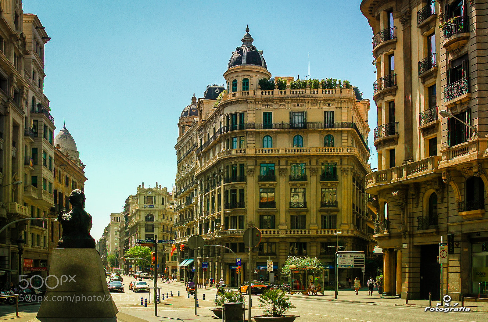 Canon EOS 7D sample photo. Edificios antiguos - centro photography