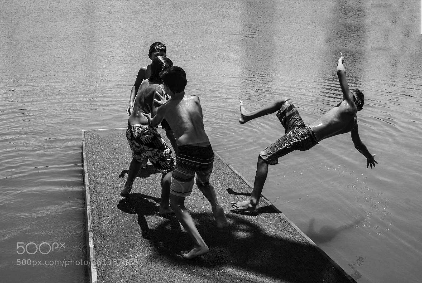 Nikon D7100 sample photo. Water games. photography