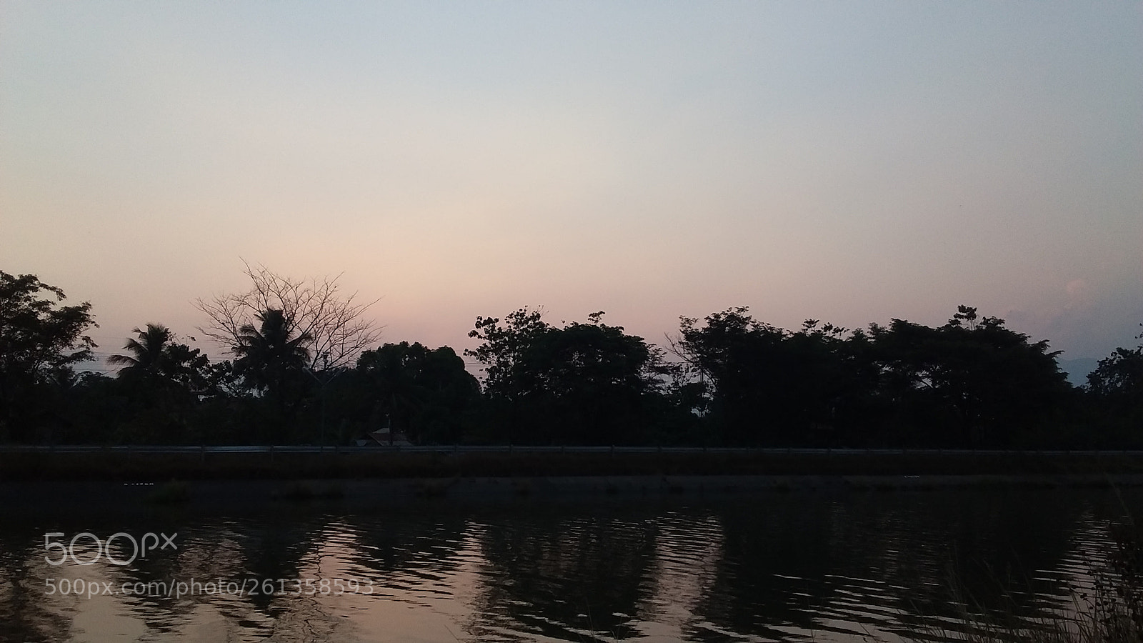 Samsung Galaxy J3(2016) sample photo. First photography