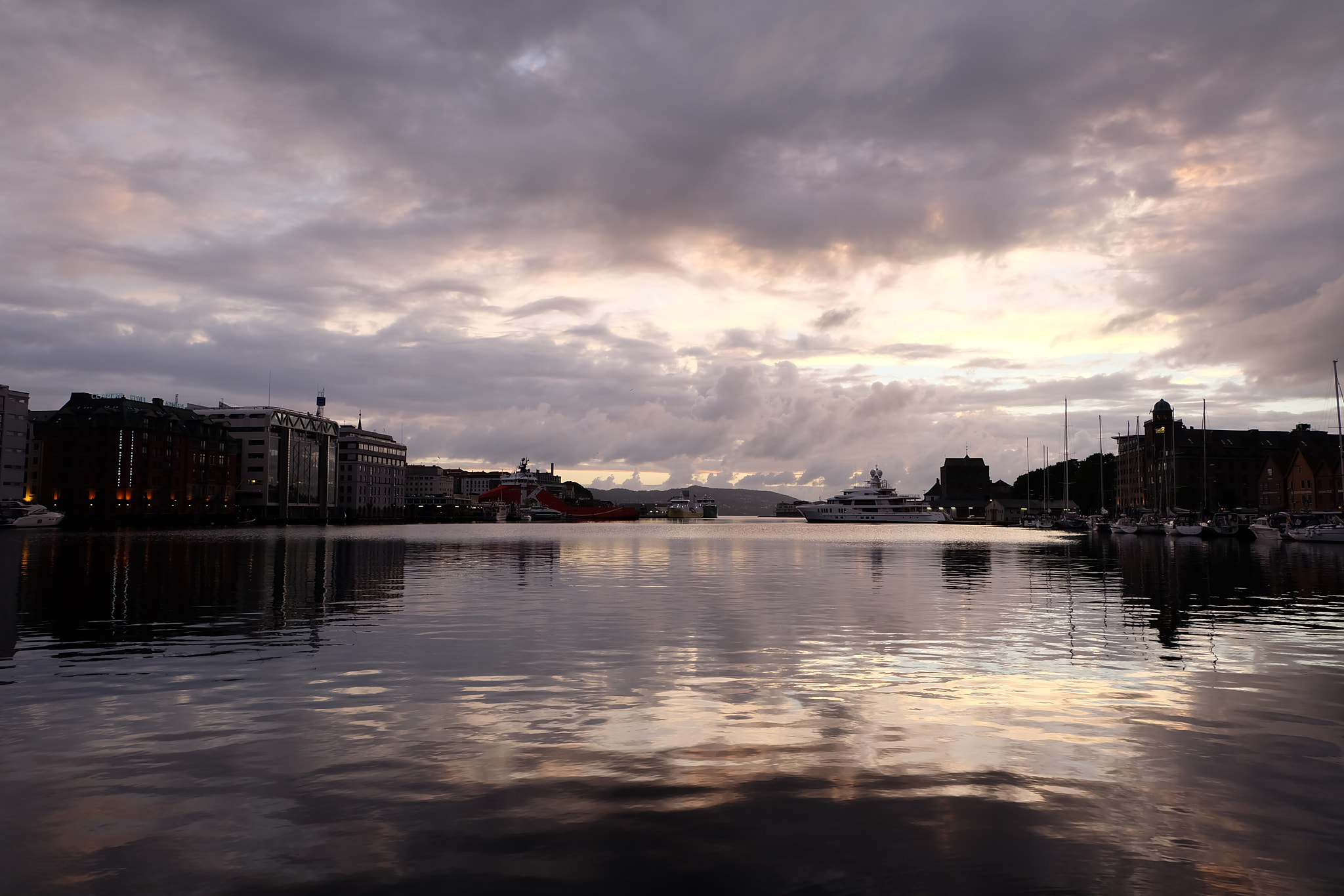 Fujifilm X-A2 sample photo. Bergen photography