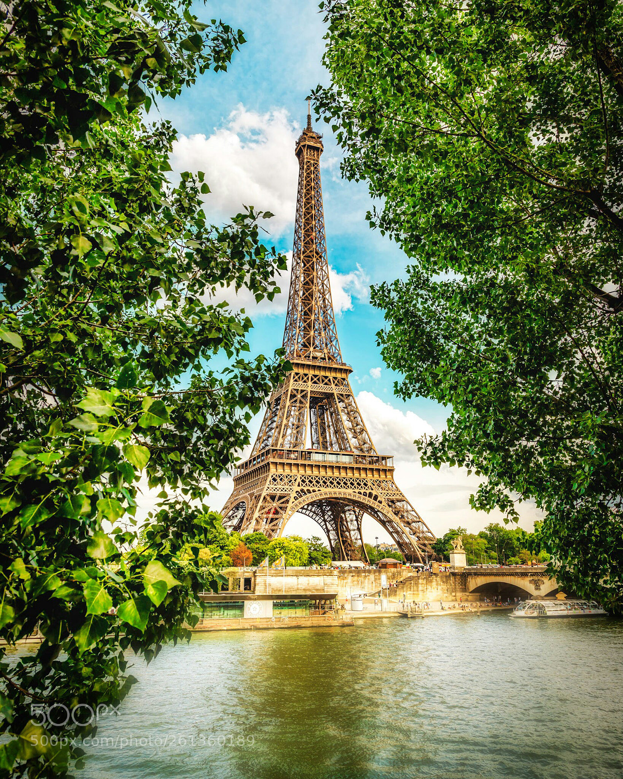 Canon EOS 6D Mark II sample photo. La eiffel tower photography