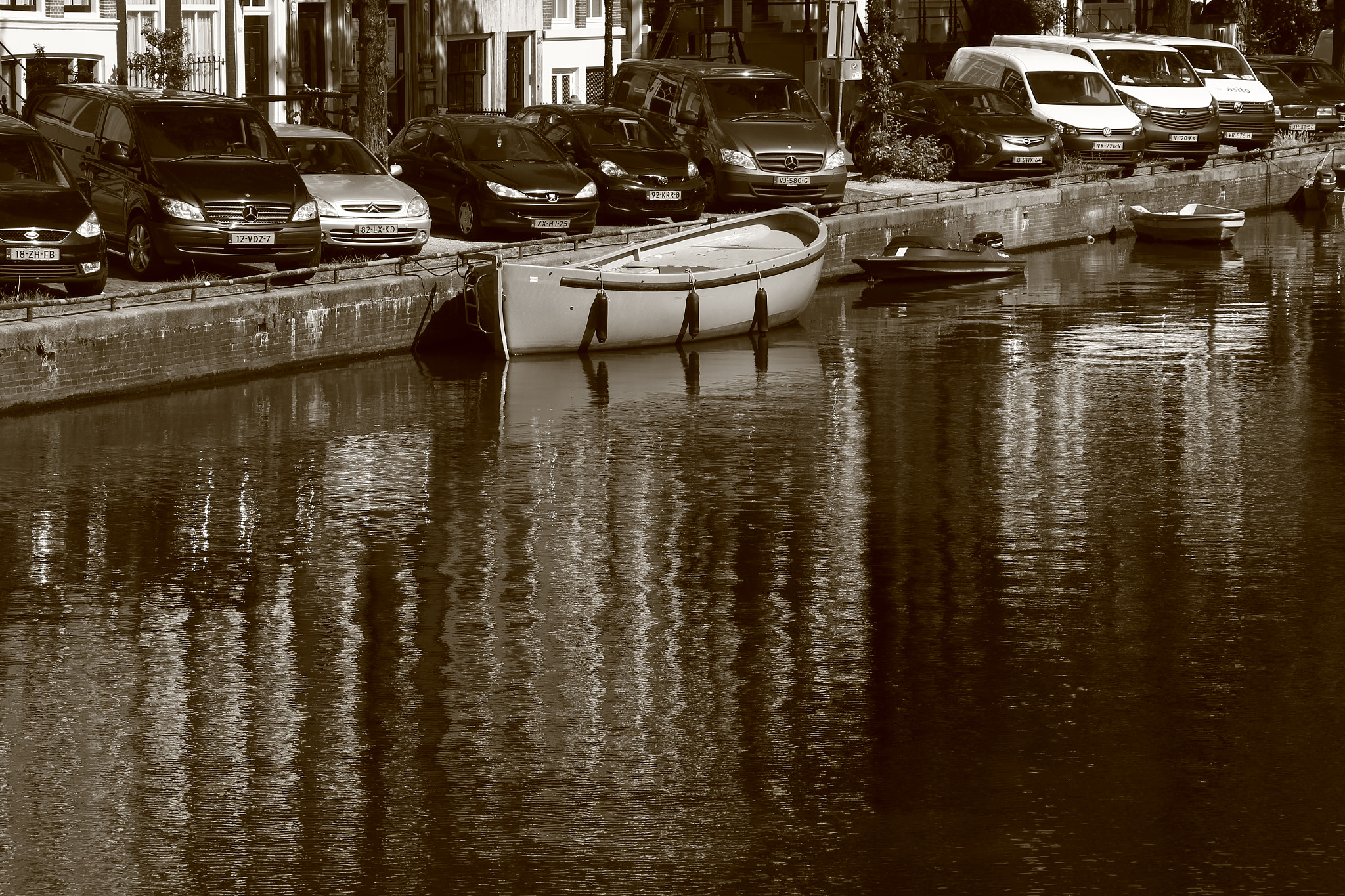 Canon EOS 1200D (EOS Rebel T5 / EOS Kiss X70 / EOS Hi) sample photo. Amsterdam photography