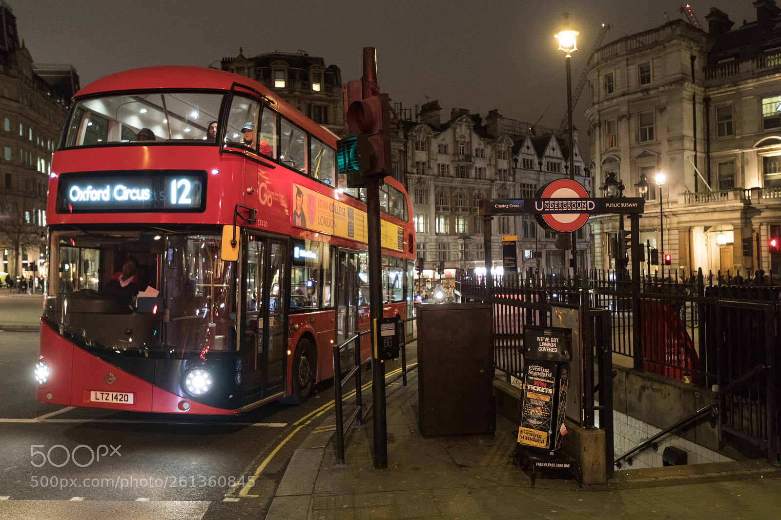 Canon EOS 5D Mark IV sample photo. Street photojournal photography