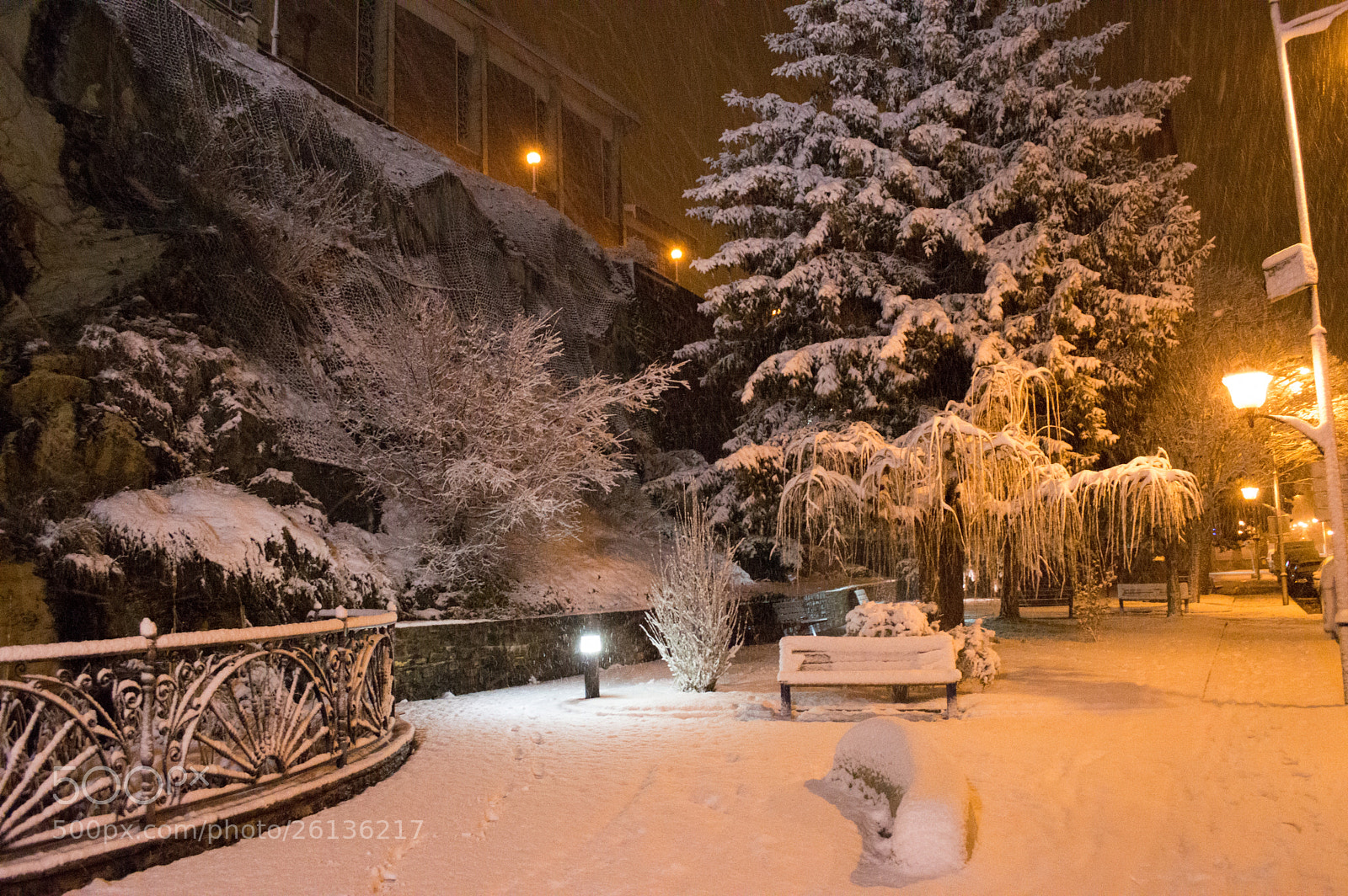 Nikon D3200 sample photo. Winter night photography