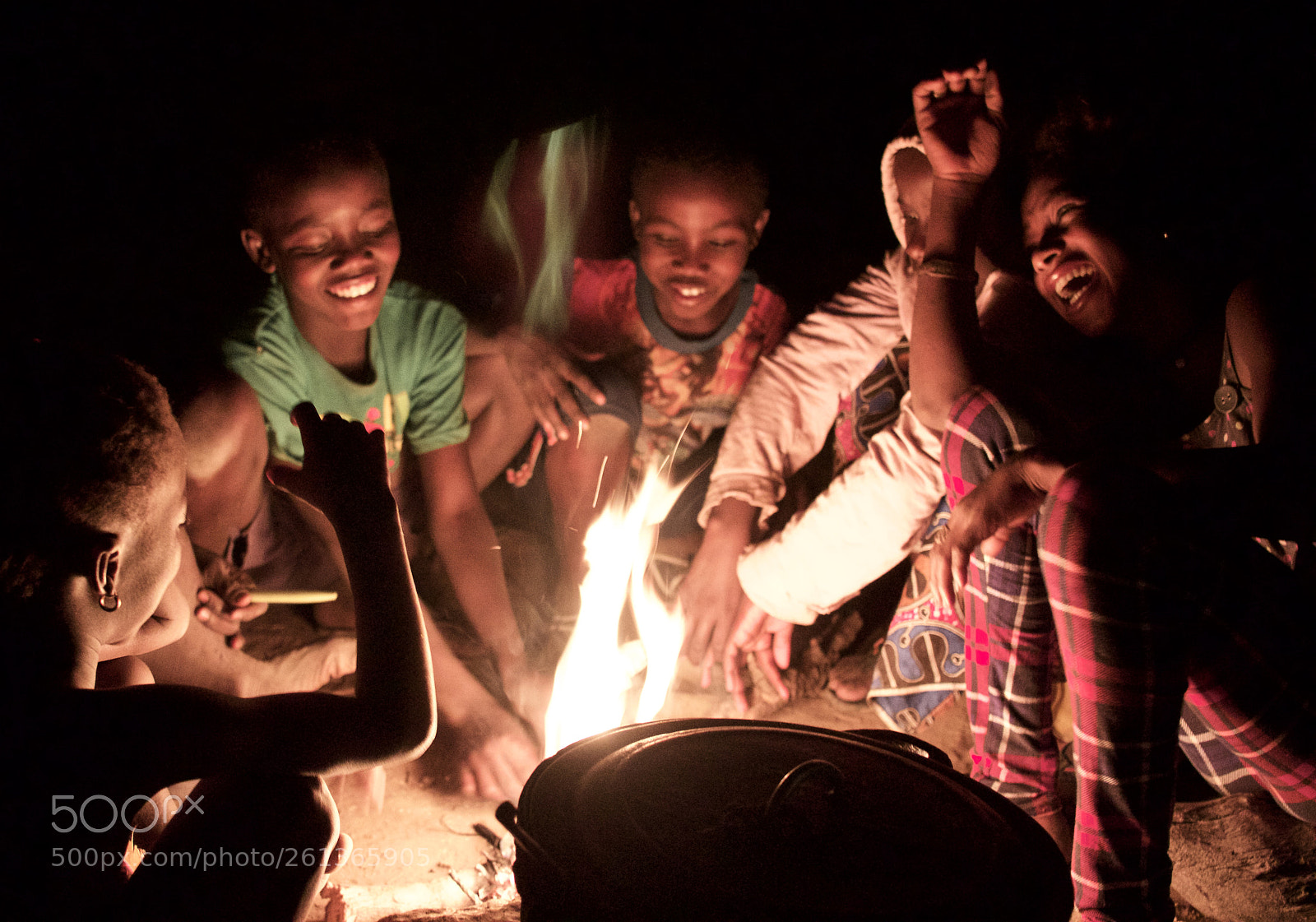 Canon EOS 700D (EOS Rebel T5i / EOS Kiss X7i) sample photo. Campfire stories photography