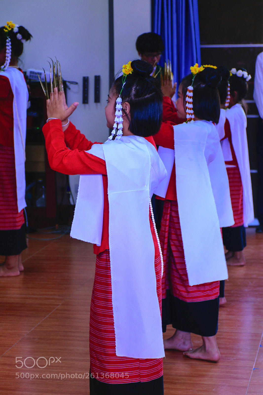 Nikon D5300 sample photo. Thai nail dancing. photography